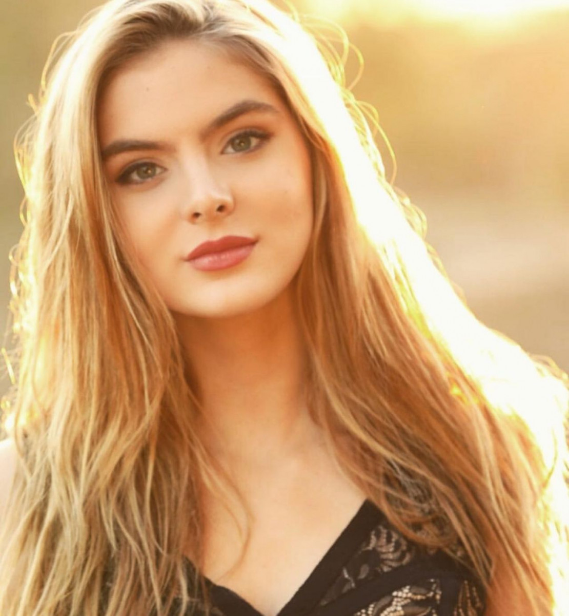 Brighton Sharbino Wallpapers