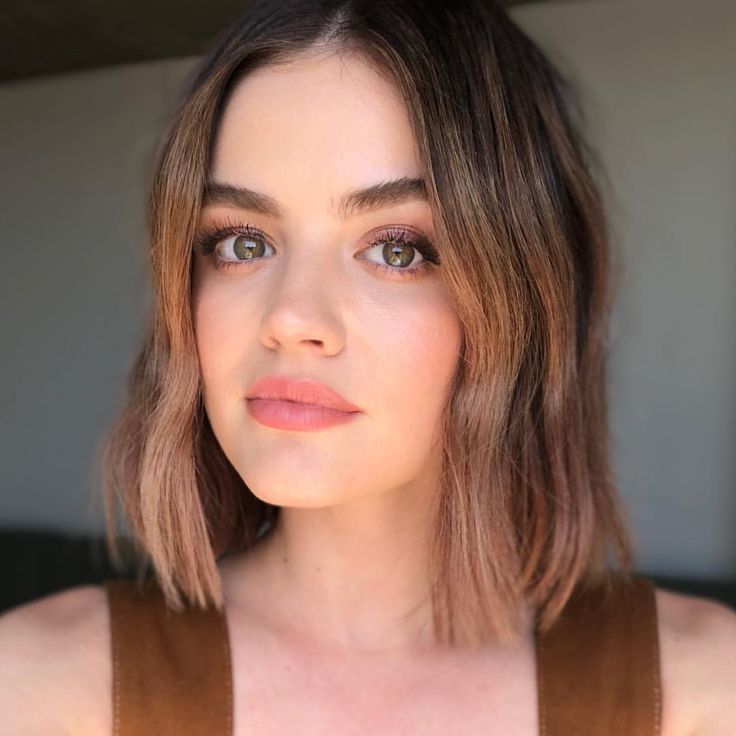 Brunette Lucy Hale Short Hair Wallpapers