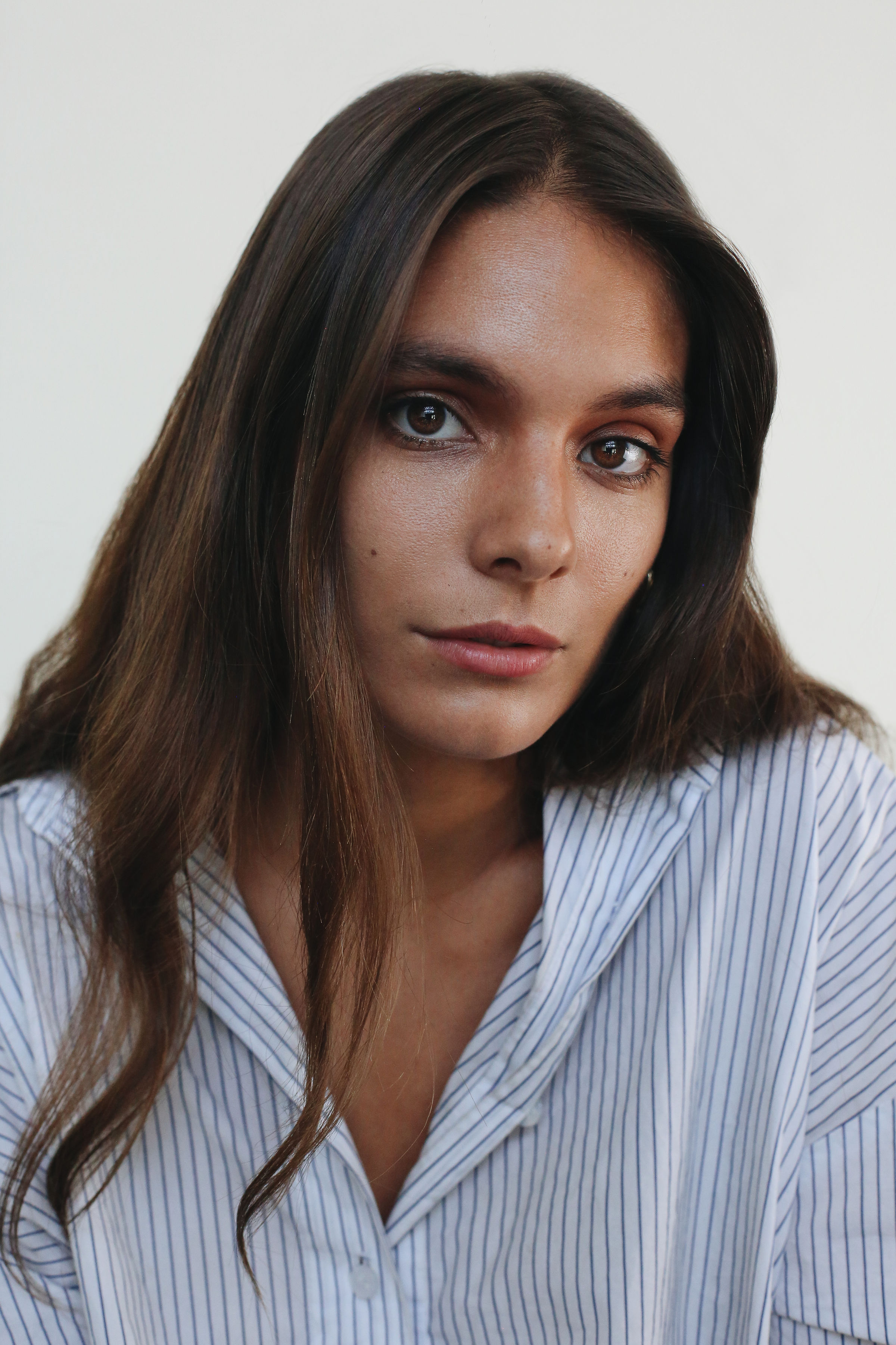 Caitlin Stasey Wallpapers