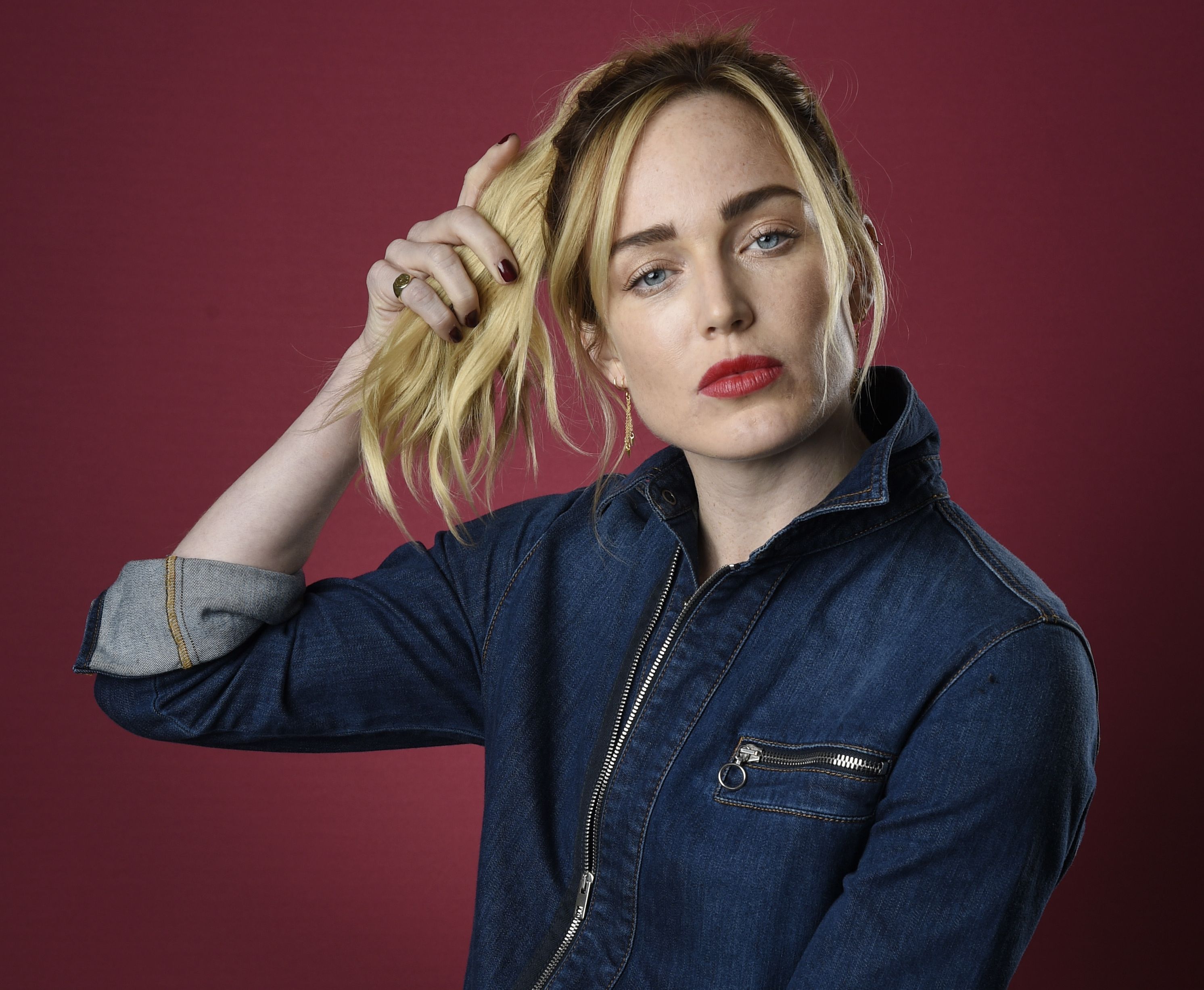 Caity Lotz Wallpapers