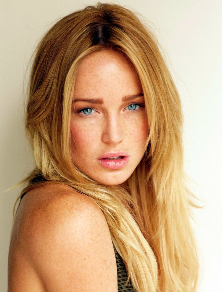 Caity Lotz Celebrity 2017 Wallpapers