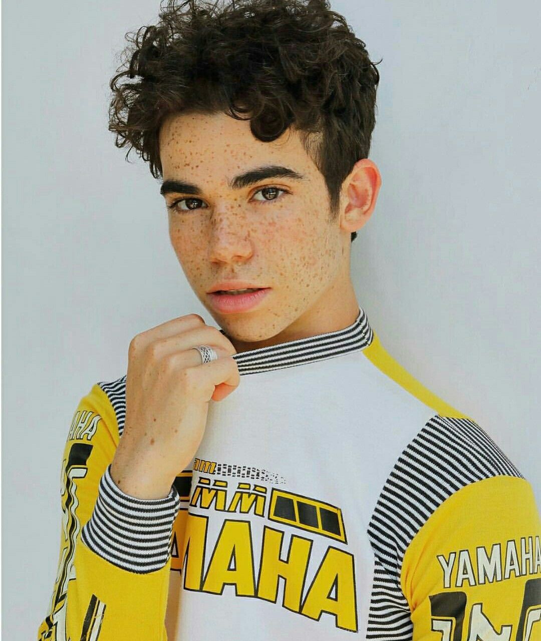 Cameron Boyce Wallpapers