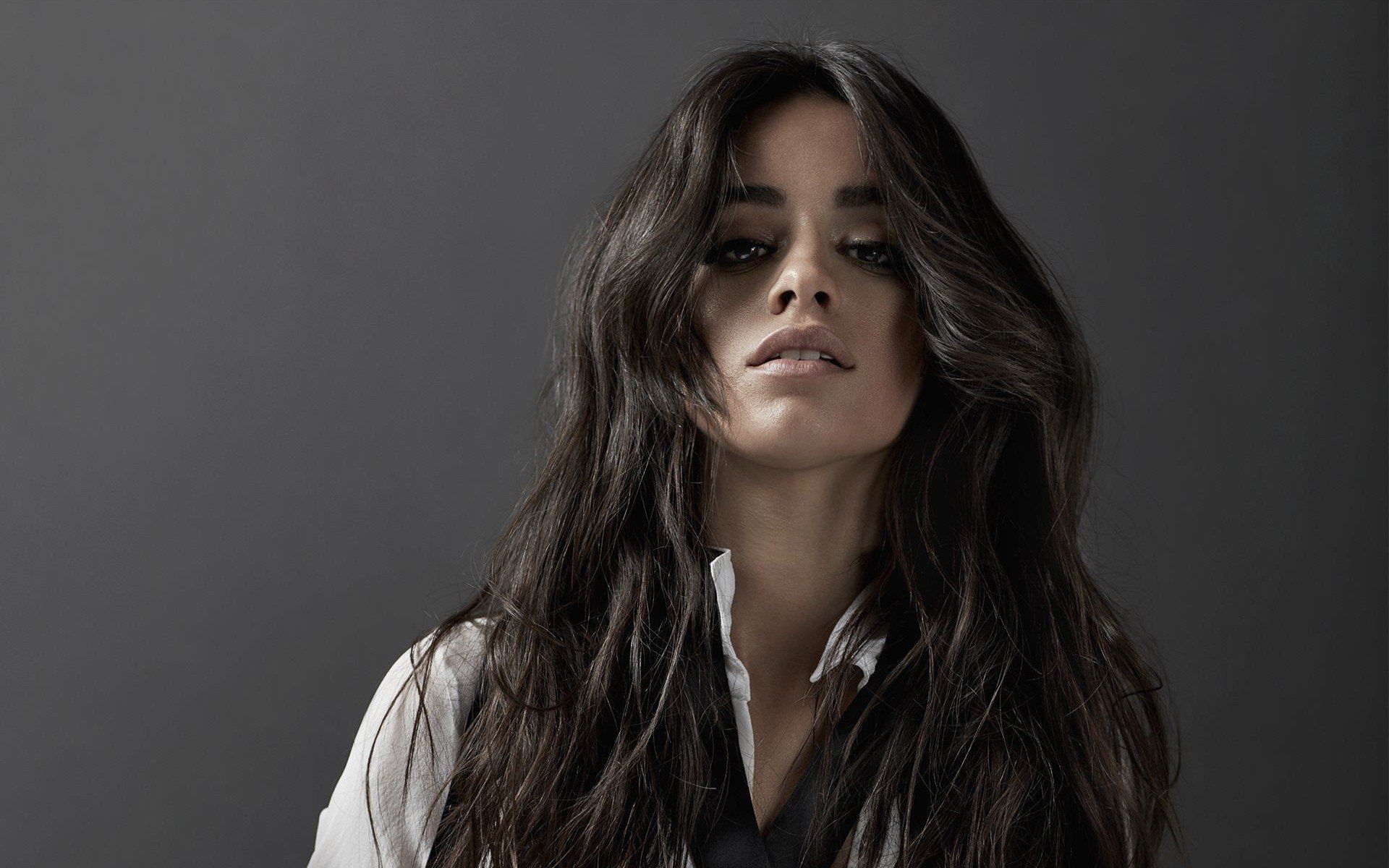 Camila Cabello Singer Wallpapers