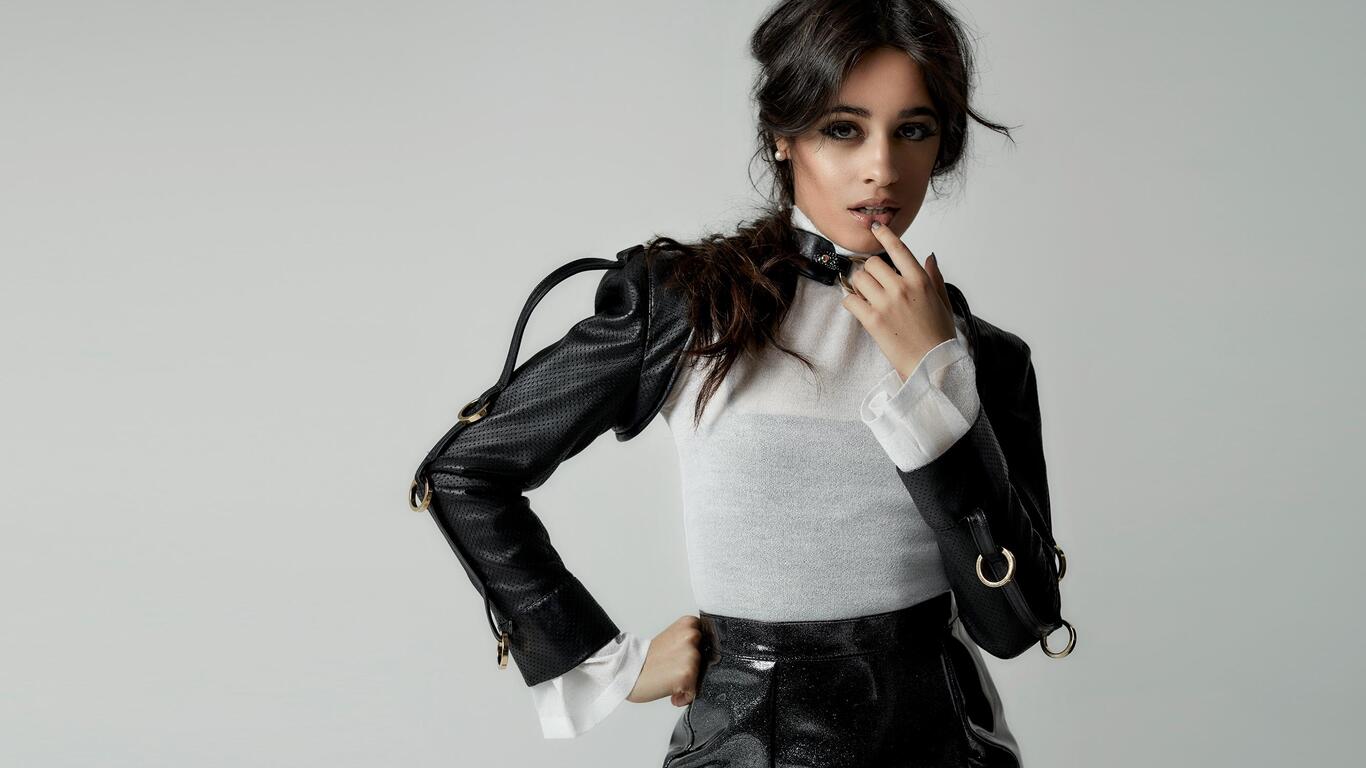 Camila Cabello Singer 2018 Wallpapers