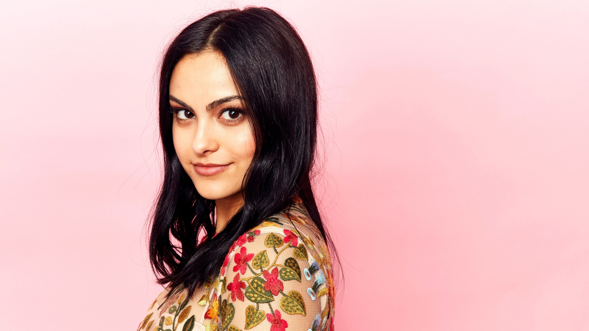 Camila Mendes 2019 Wallpapers
