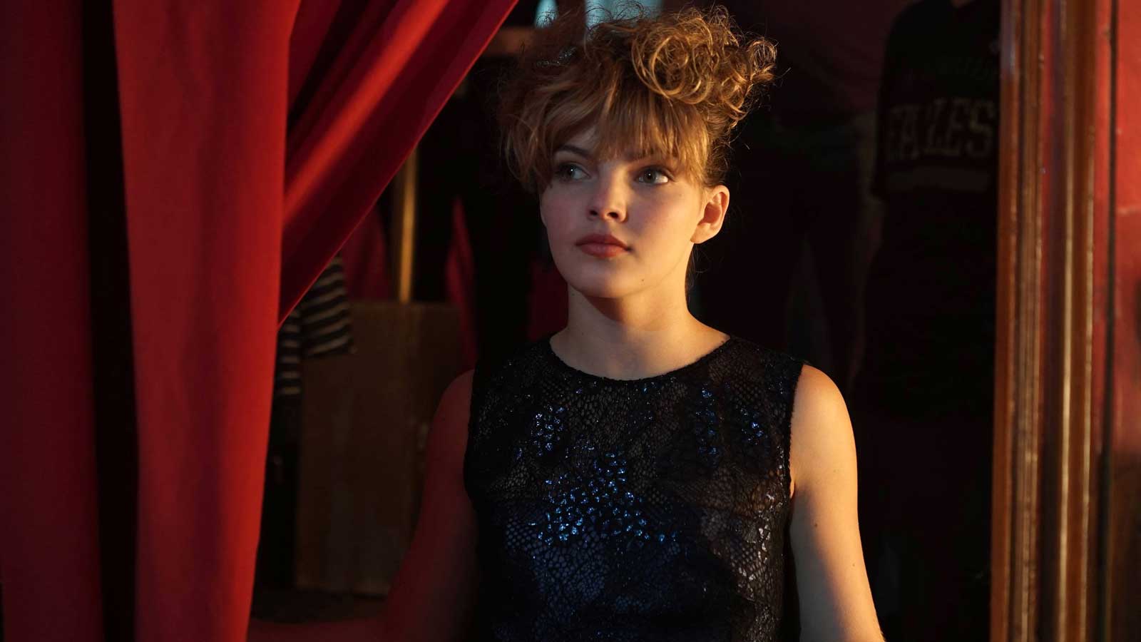 Camren Bicondova Selina Gotham Photoshoot 2017 Wallpapers