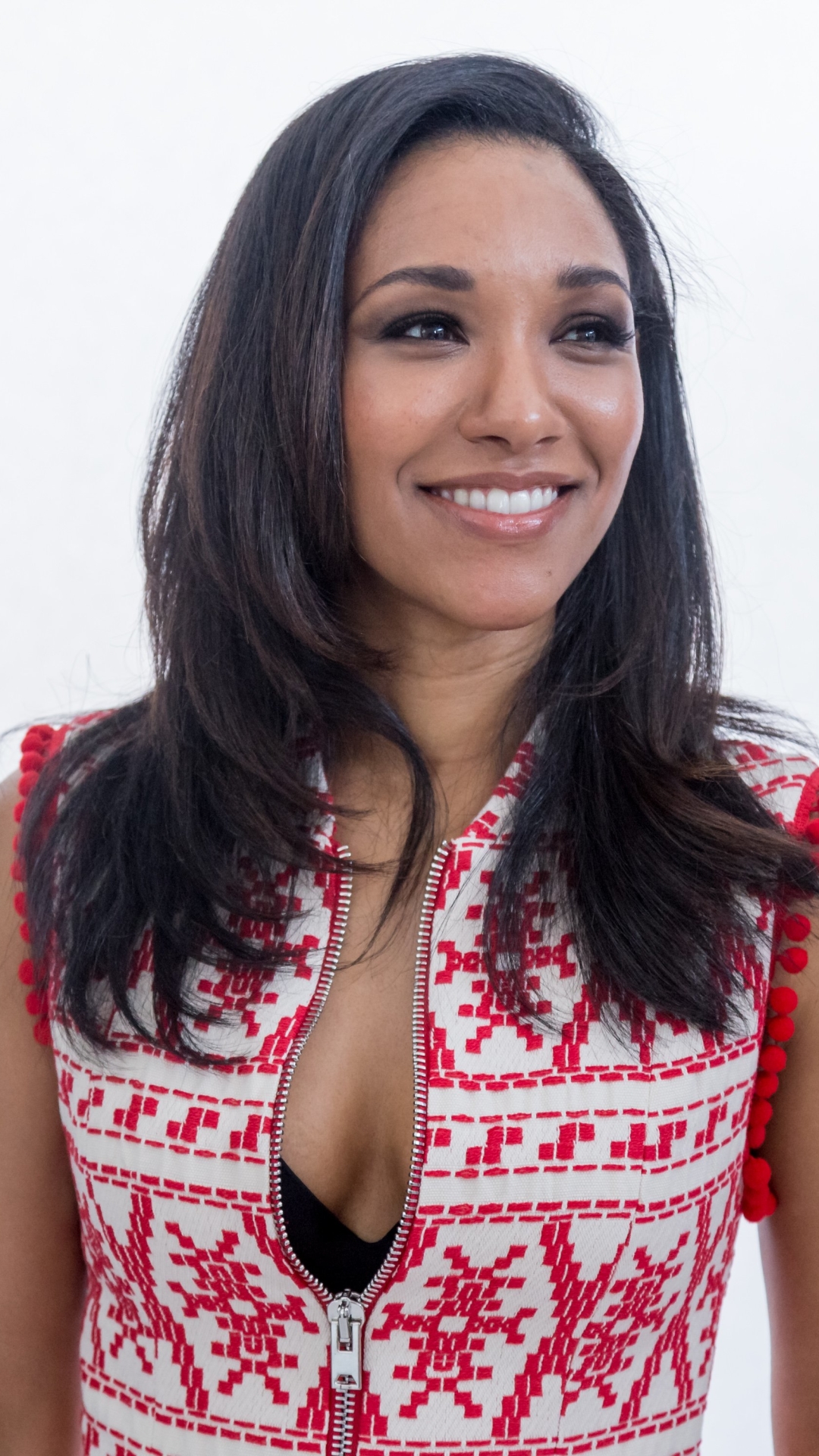 Candice Patton Wallpapers