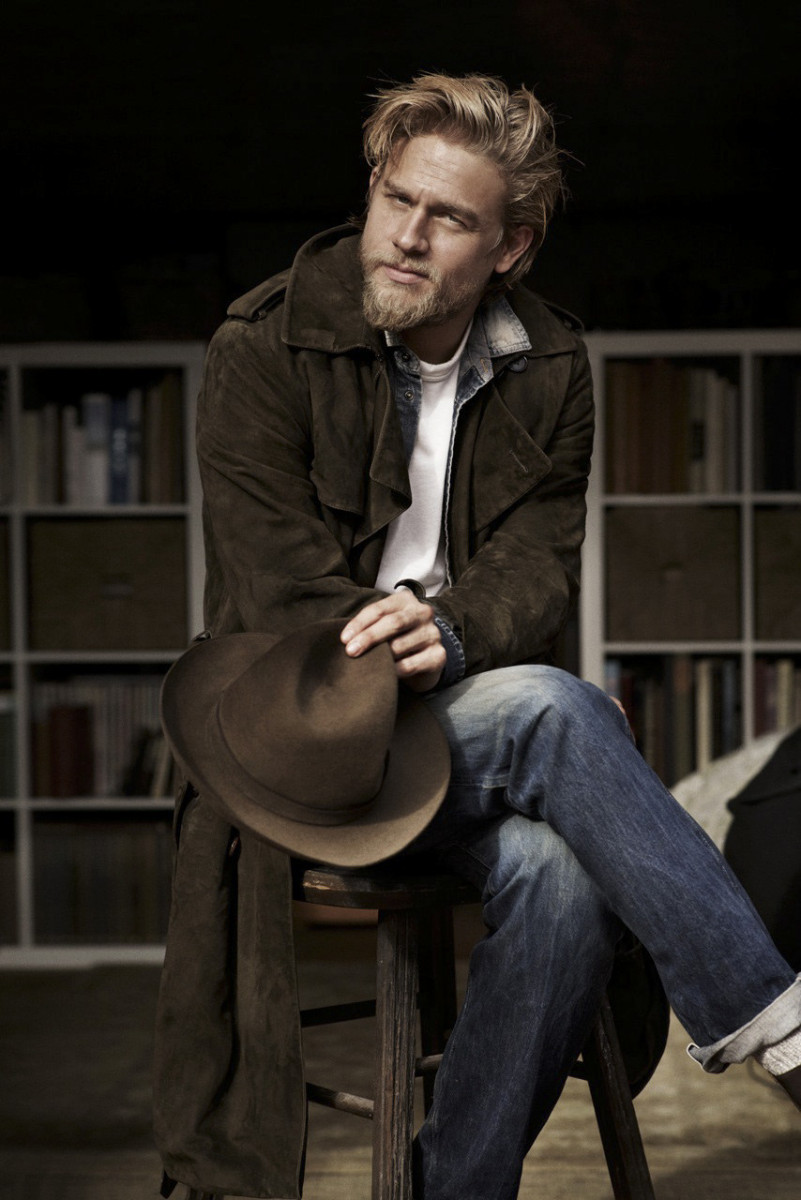 Charlie Hunnam Wallpapers