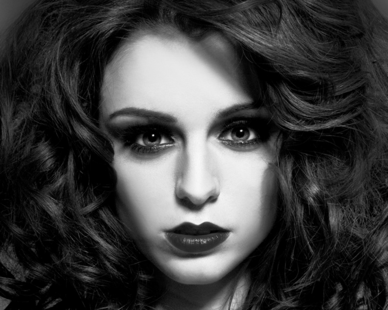 Cher Lloyd Wallpapers