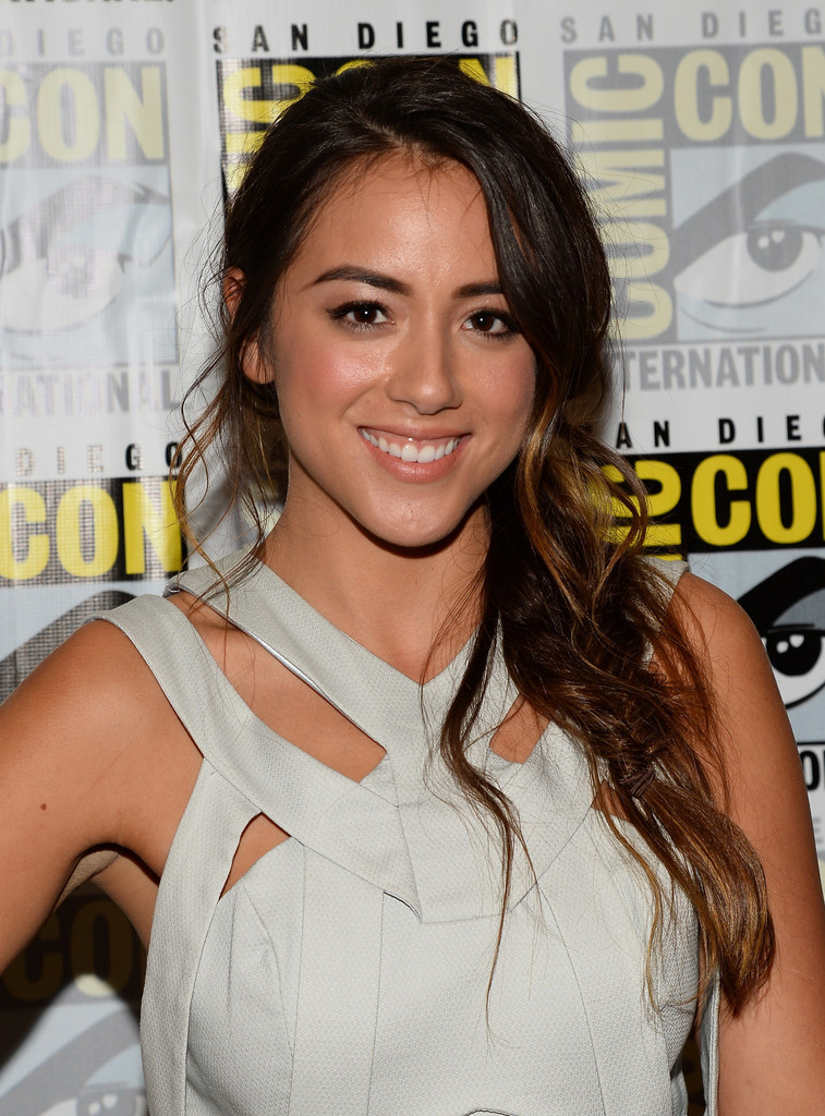 Chloe Bennet Comic Con Portrait Wallpapers