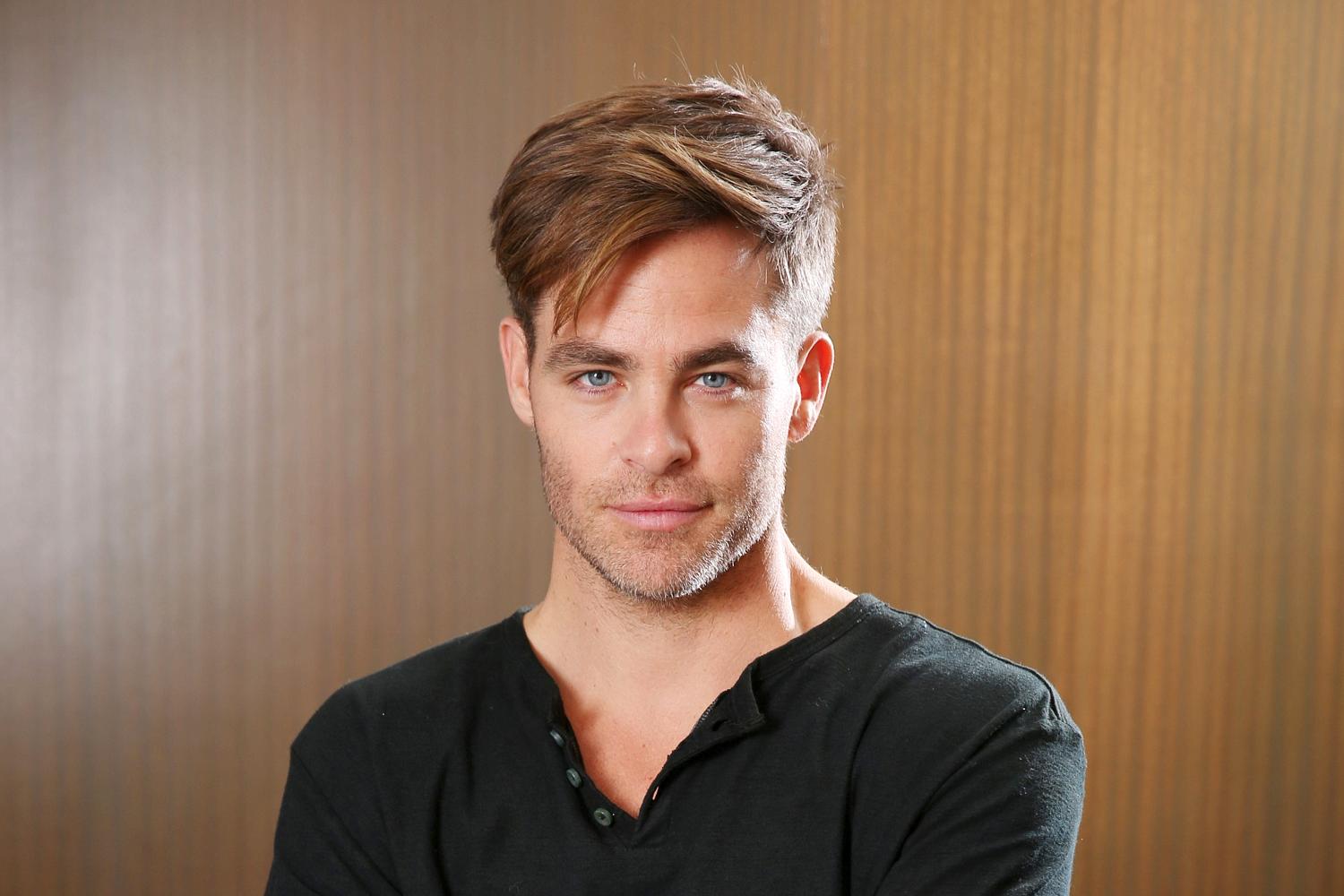 Chris Pine Latest Wallpapers