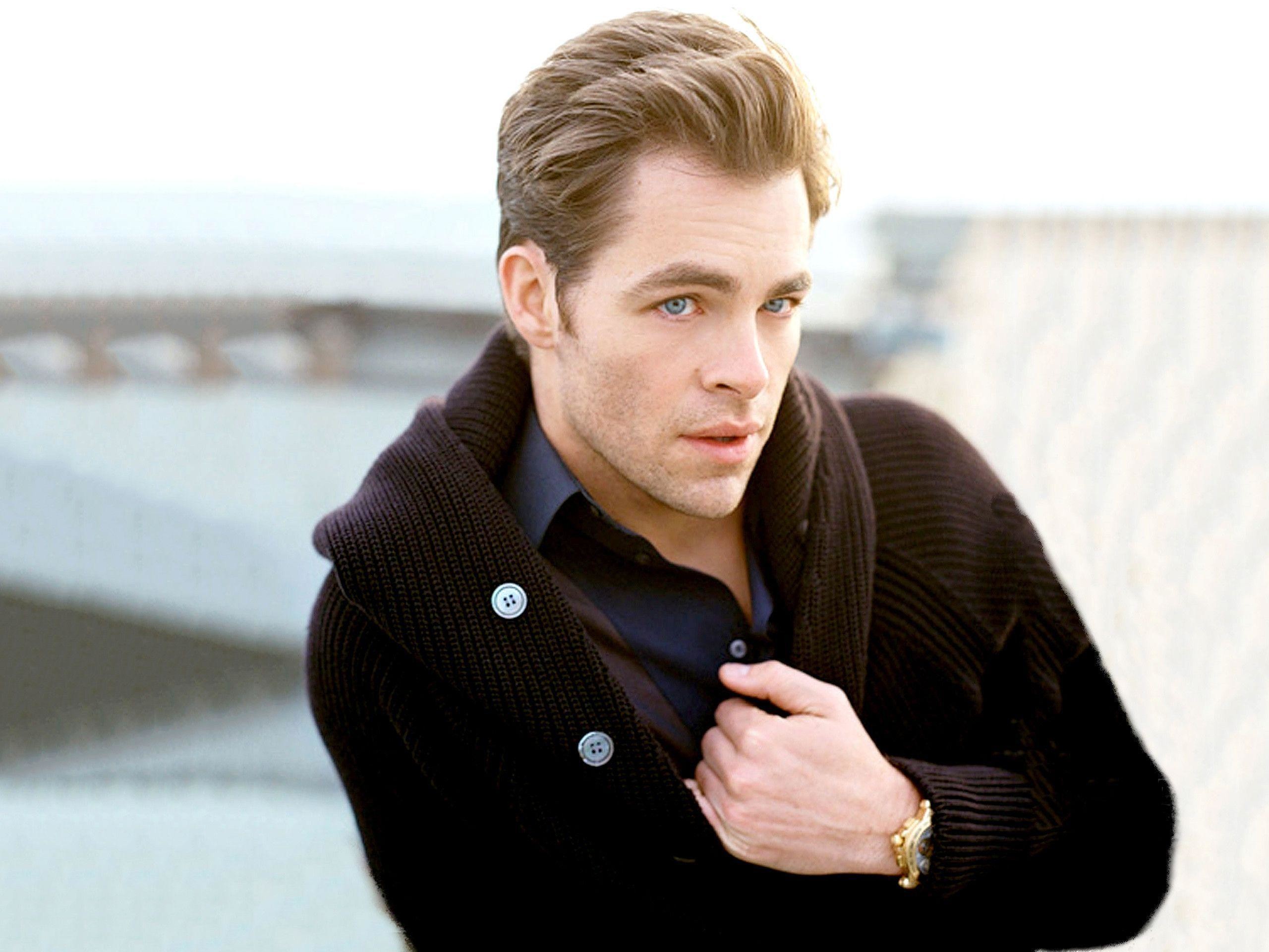 Chris Pine Latest Photoshoot Wallpapers