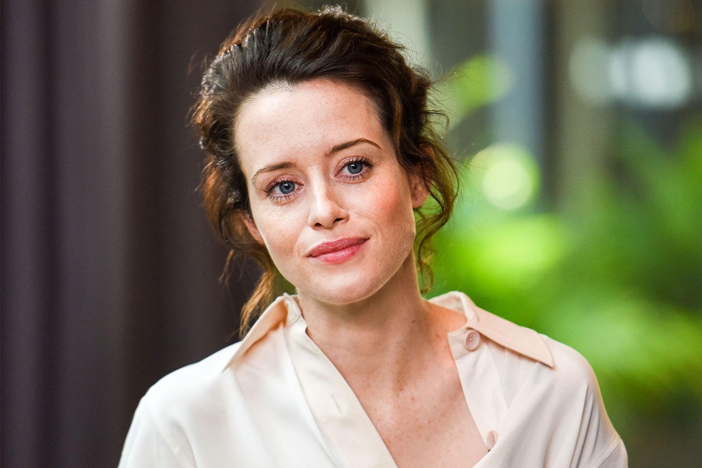 Claire Foy The Crown Actress Wallpapers