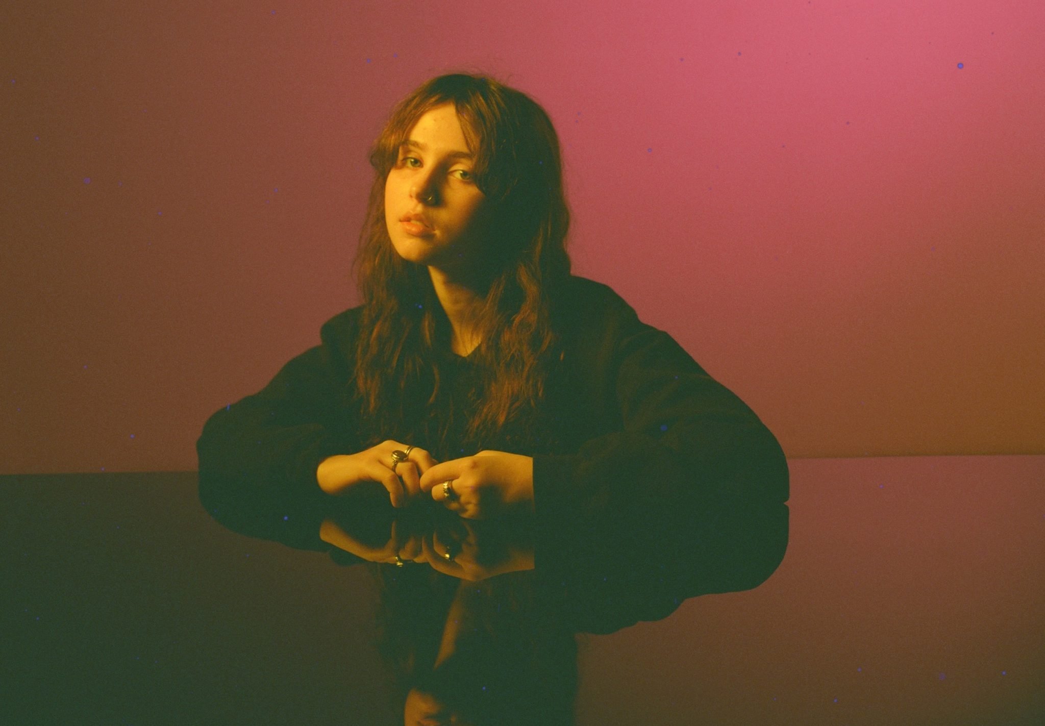 Clairo Singer Wallpapers