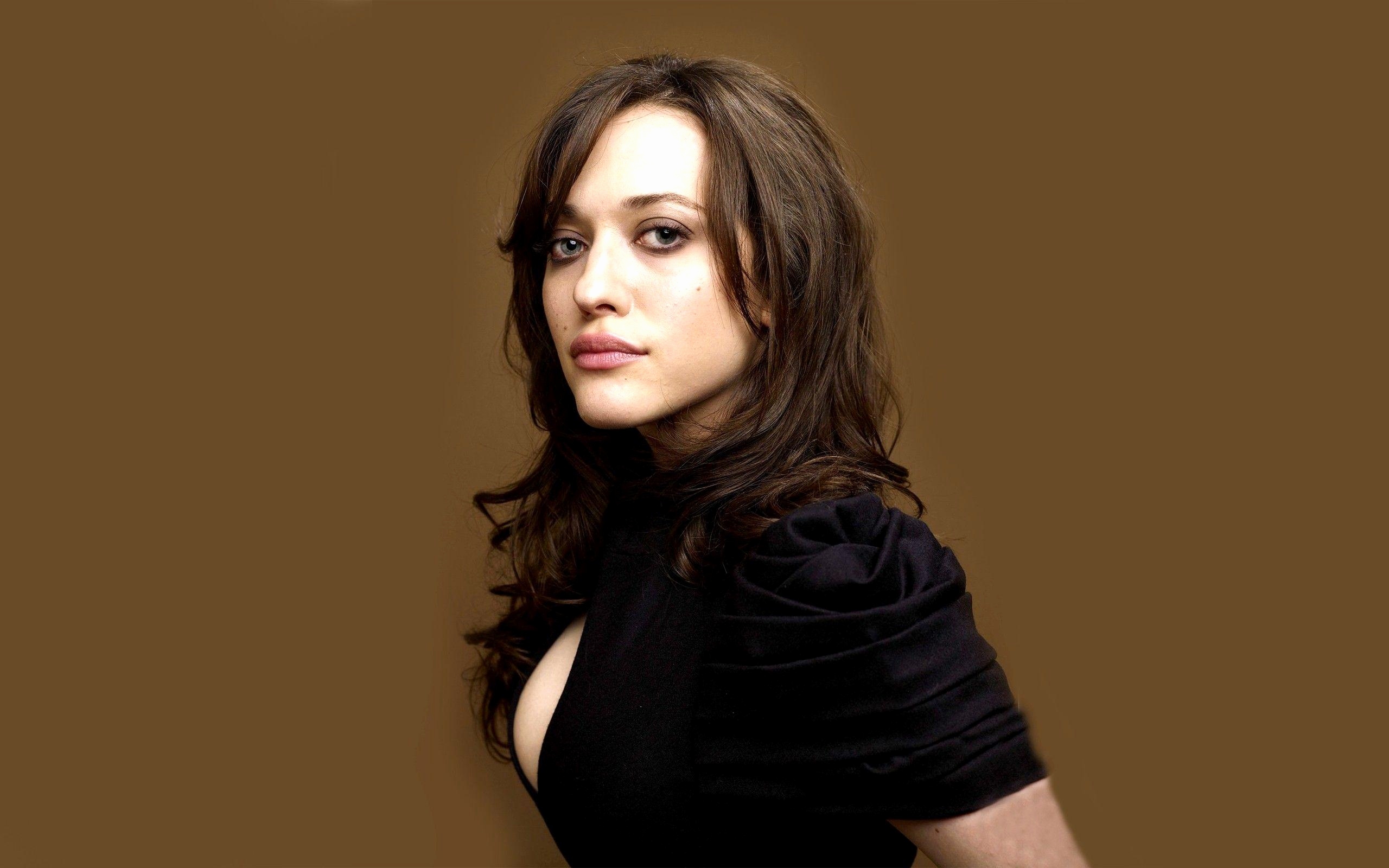 Cute Kat Dennings in Black and White Wallpapers