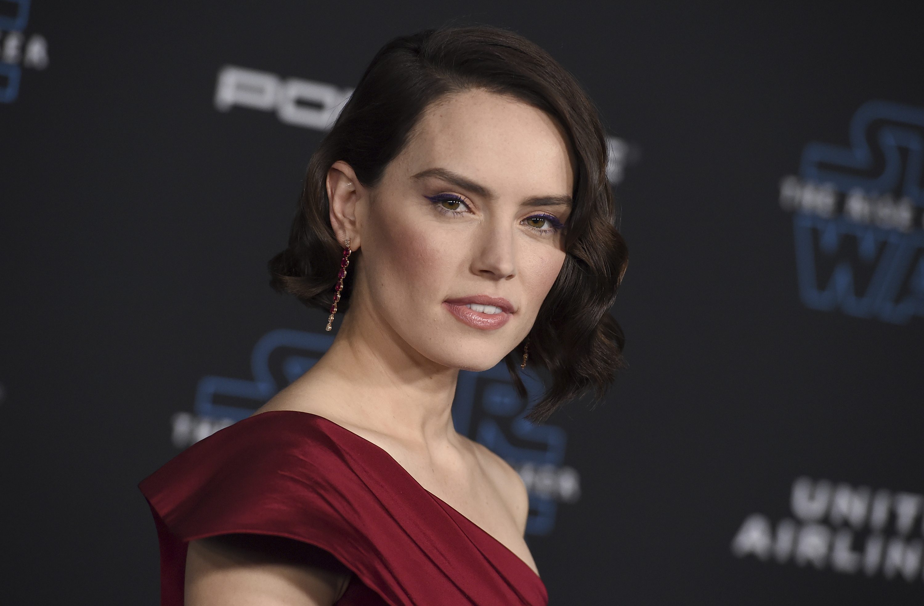 Daisy Ridley 2020 Actress Wallpapers