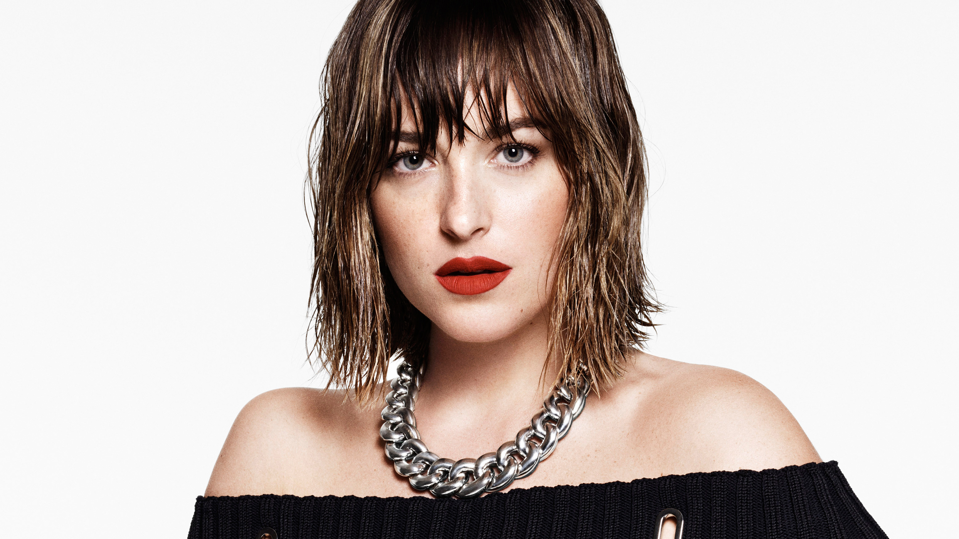 Dakota Johnson Elle Magazine Portrait Wallpapers