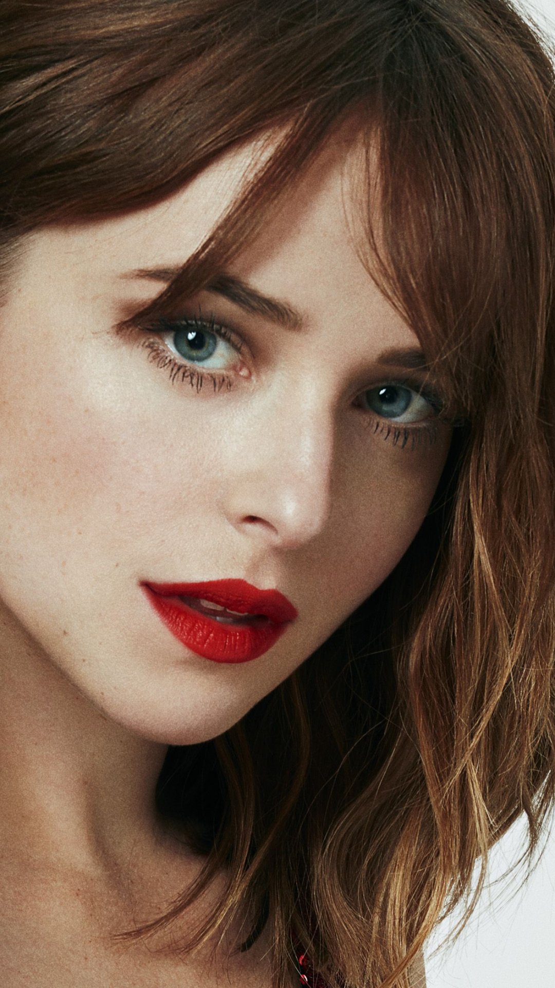 Dakota Johnson Face Close Up Wallpapers