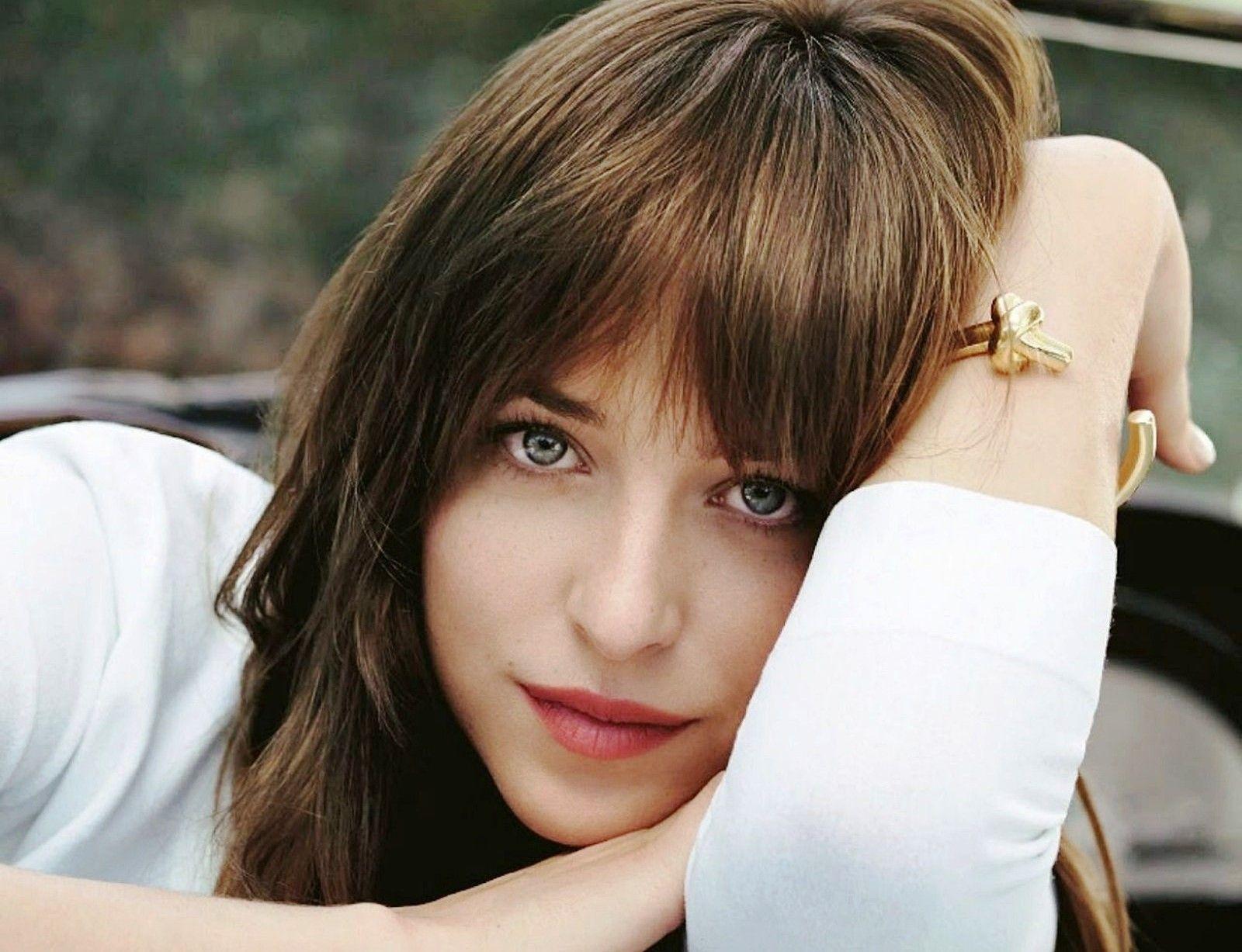 Dakota Johnson HD Beautiful Wallpapers