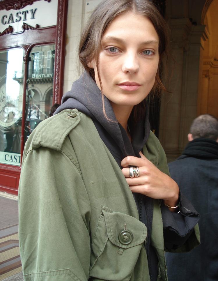 Daria Werbowy Wallpapers