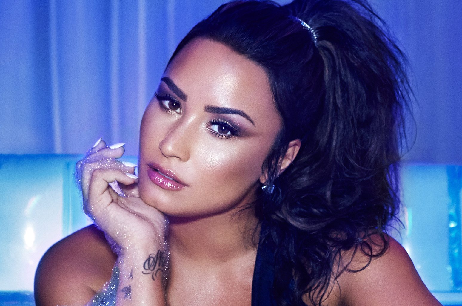 Demi Lovato Fabletics Photoshoot Wallpapers