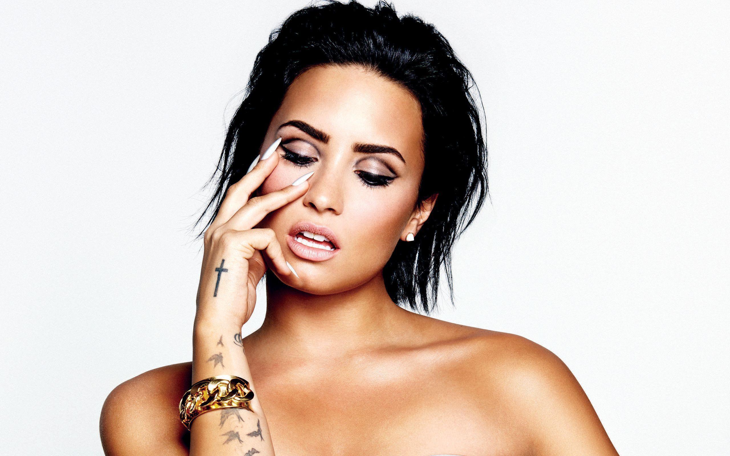 Demi Lovato Portrait Wallpapers