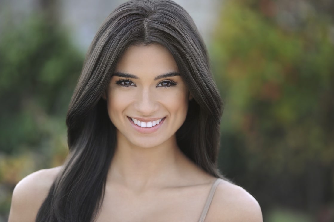 Diane Guerrero Wallpapers