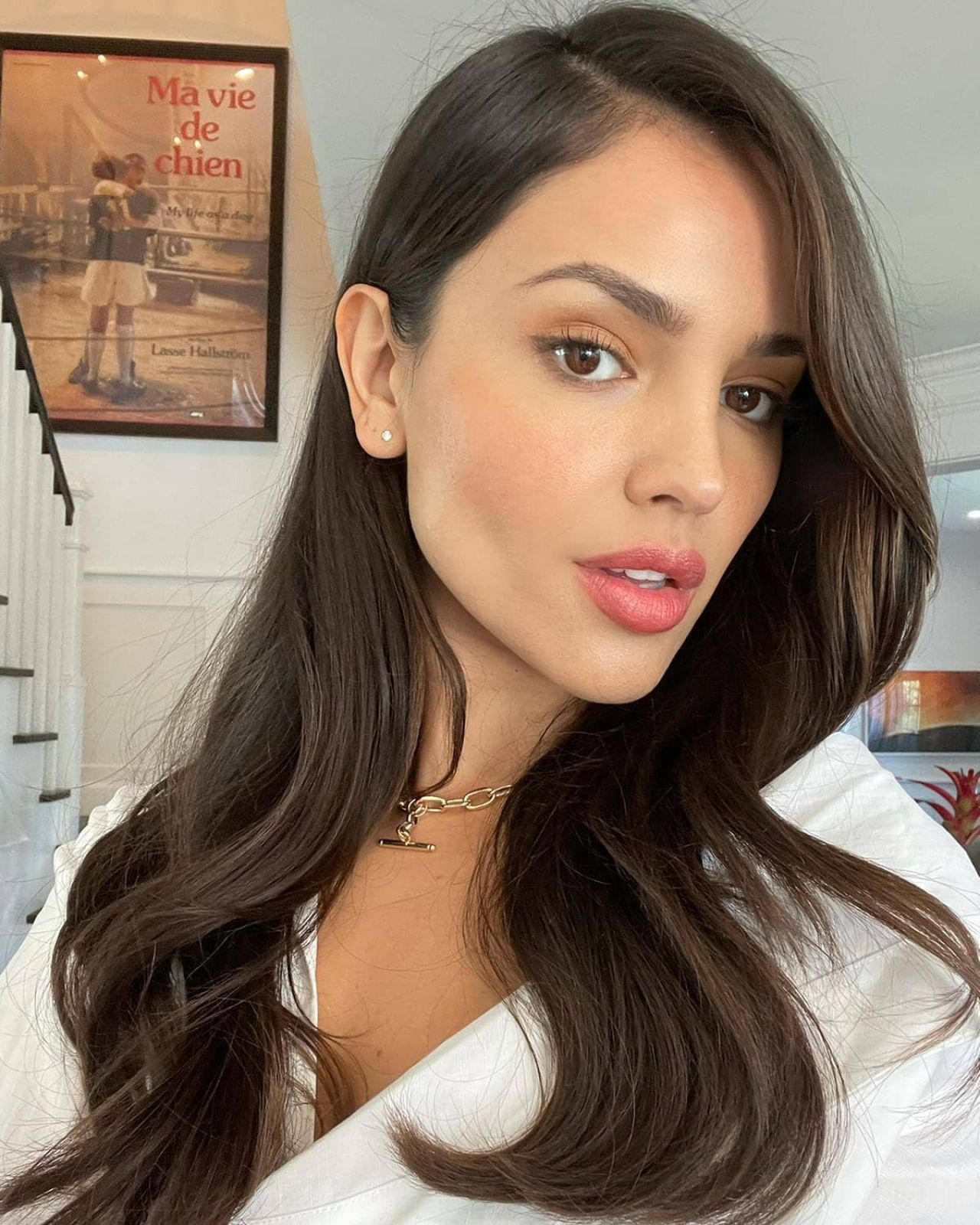 Eiza Gonzalez Portrait 2021 Wallpapers