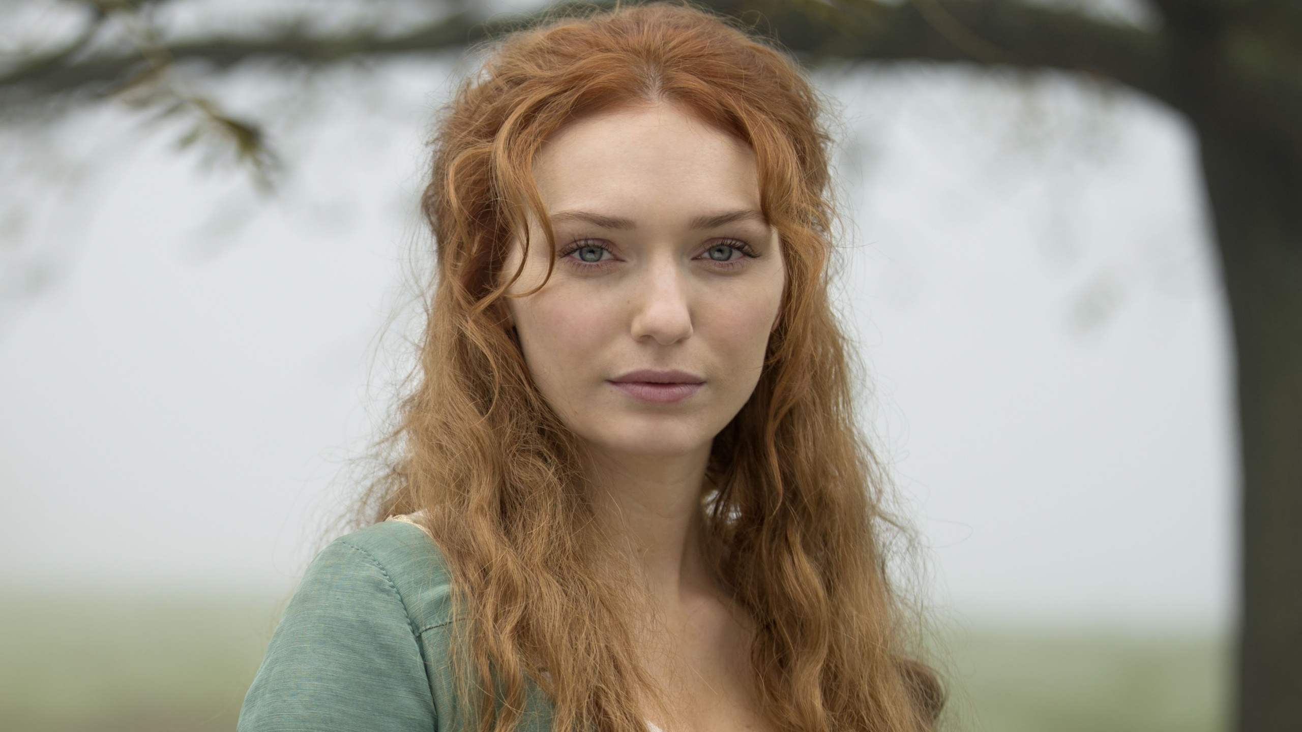 Eleanor Tomlinson Wallpapers