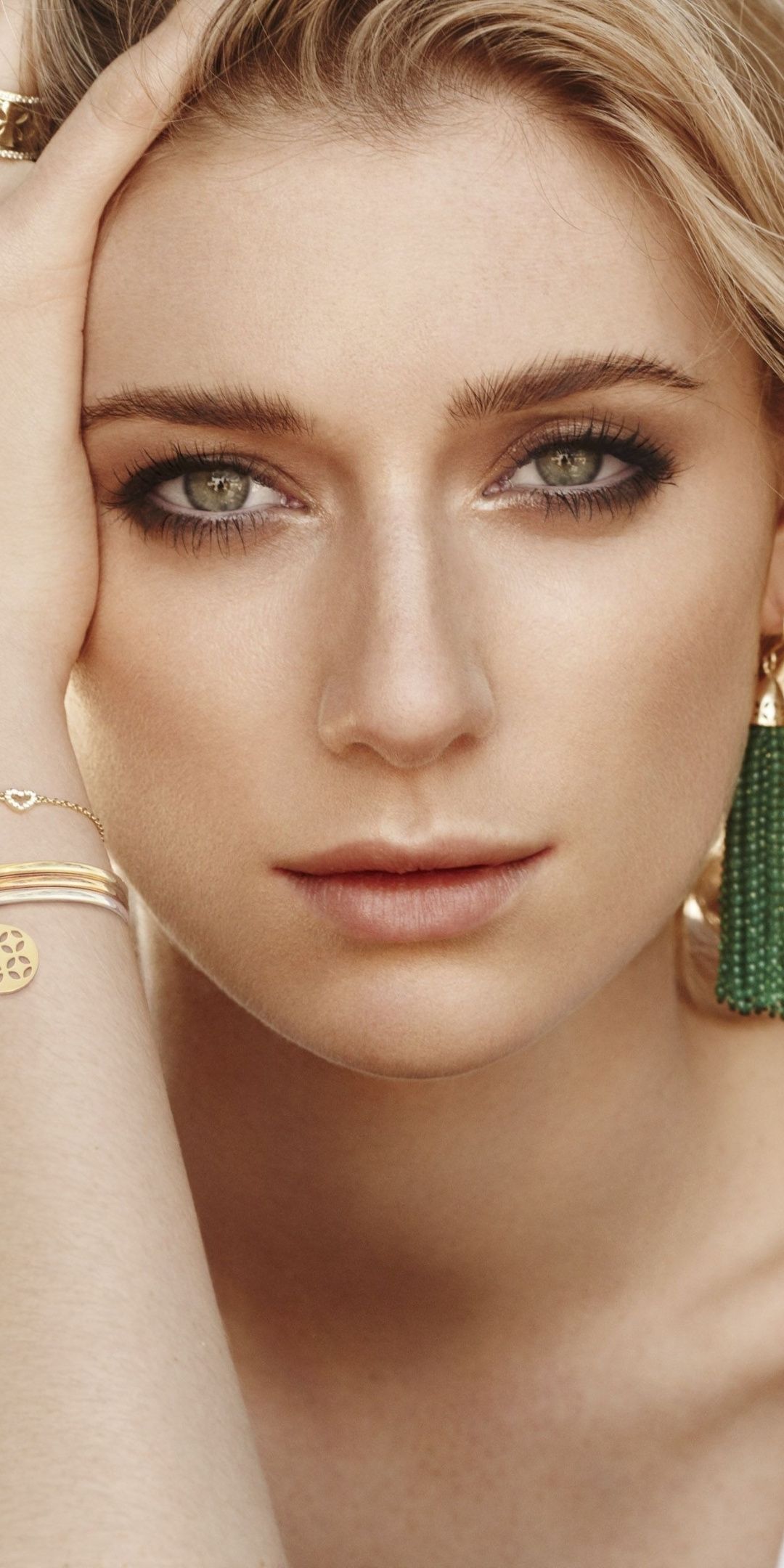 Elizabeth Debicki Latest Hot Wallpapers