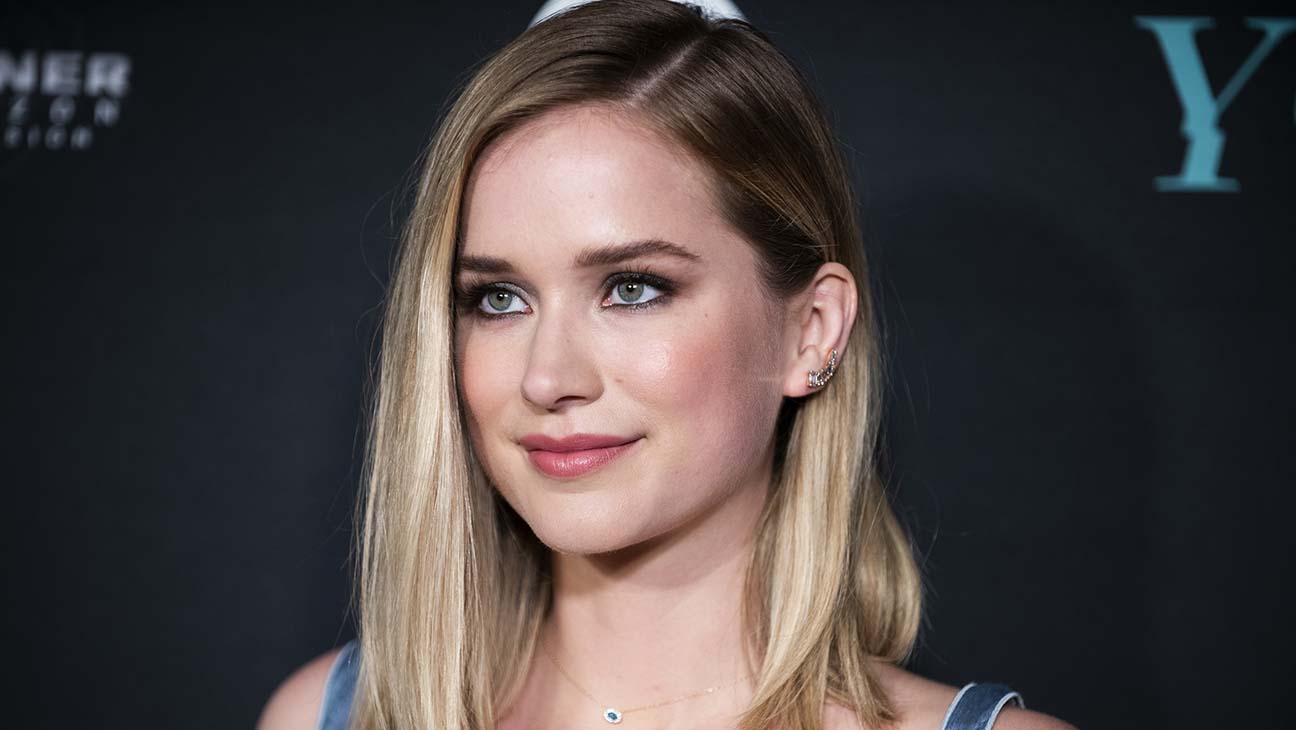 Elizabeth Lail 2019 Wallpapers