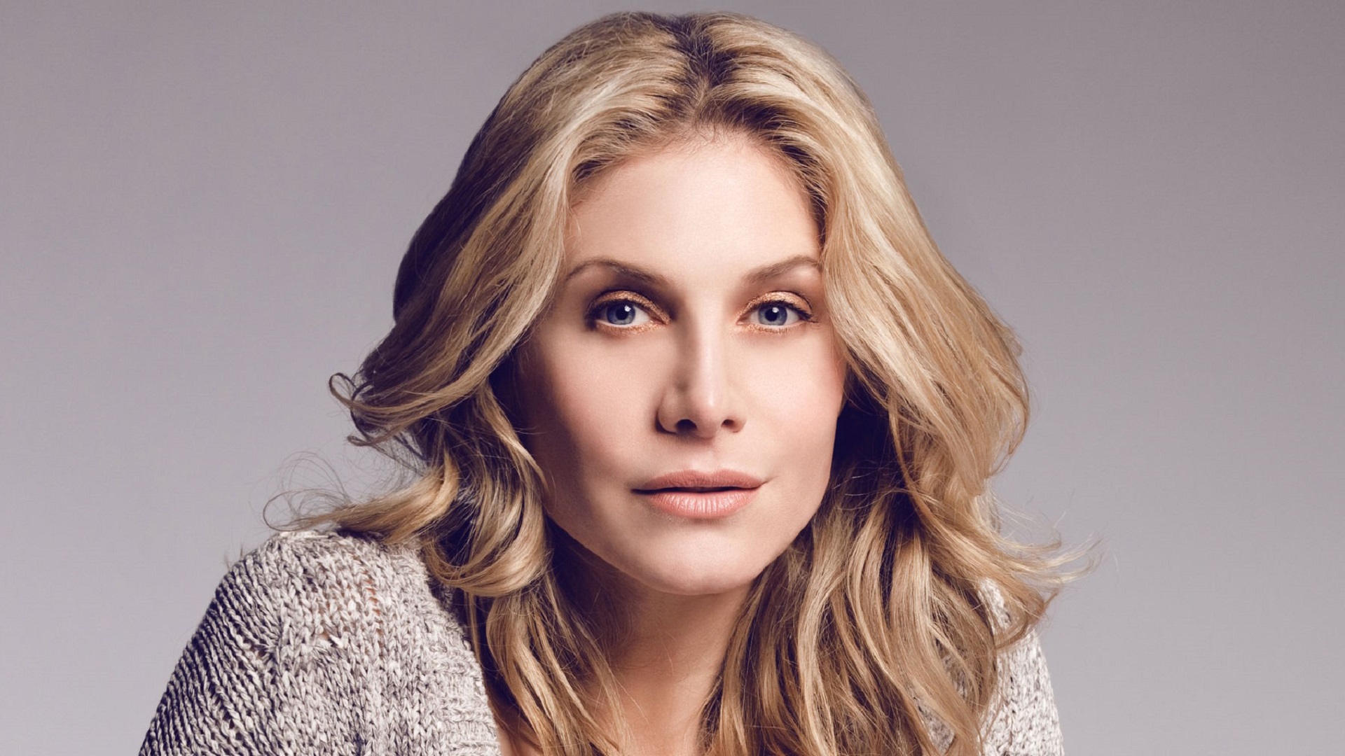 Elizabeth Mitchell Wallpapers