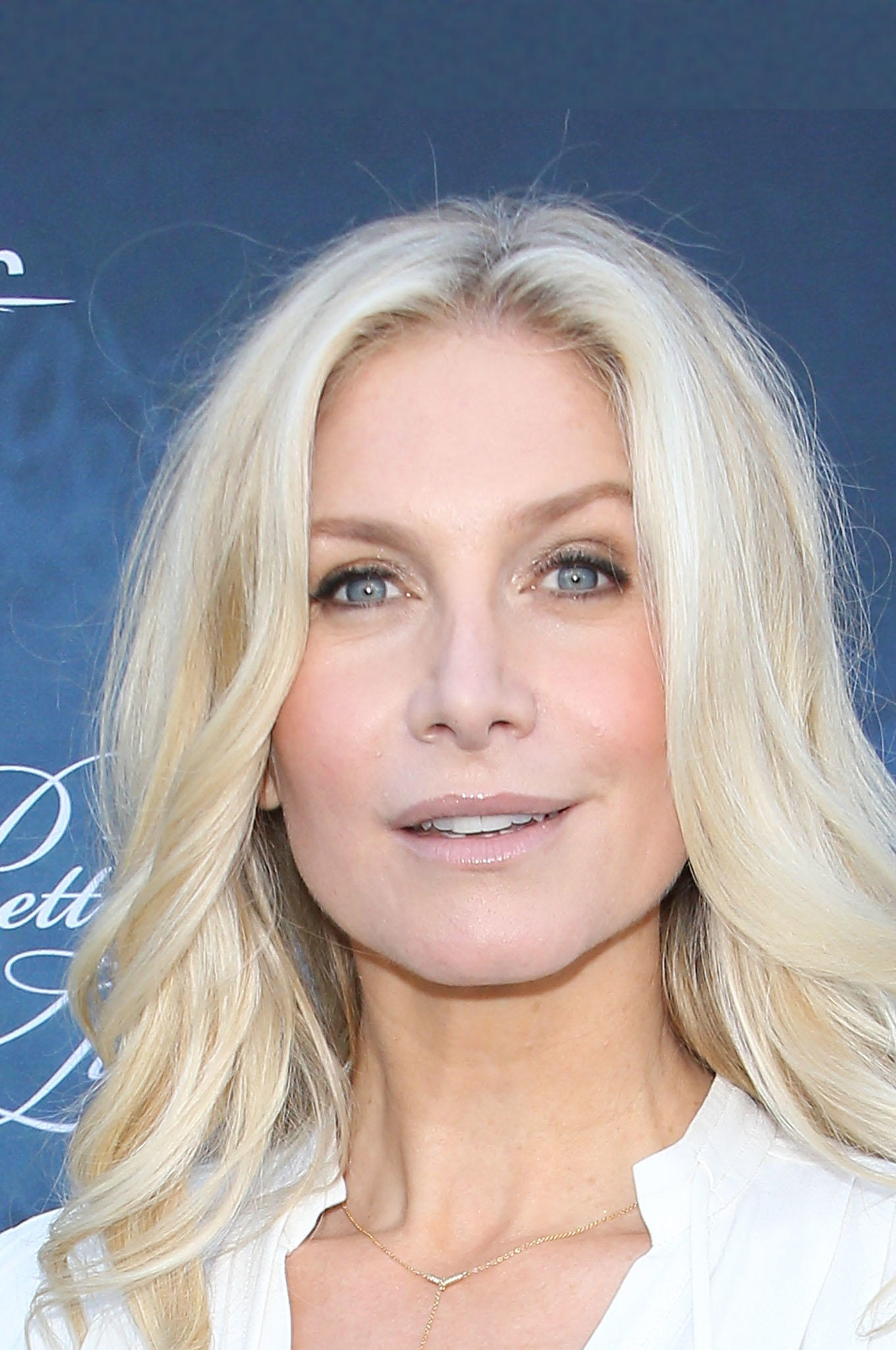 Elizabeth Mitchell Wallpapers