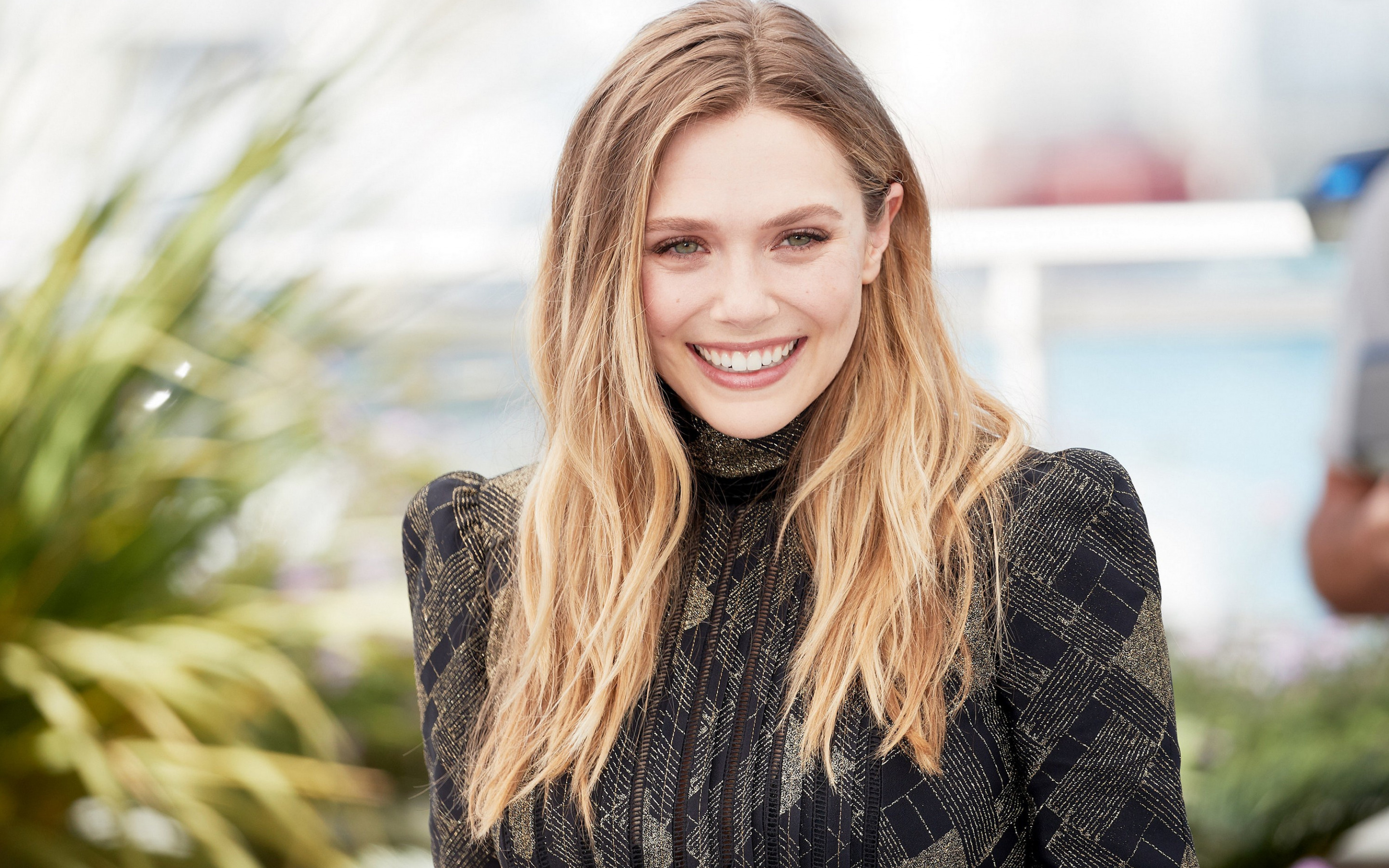 Elizabeth Olsen 2019 Portrait Wallpapers