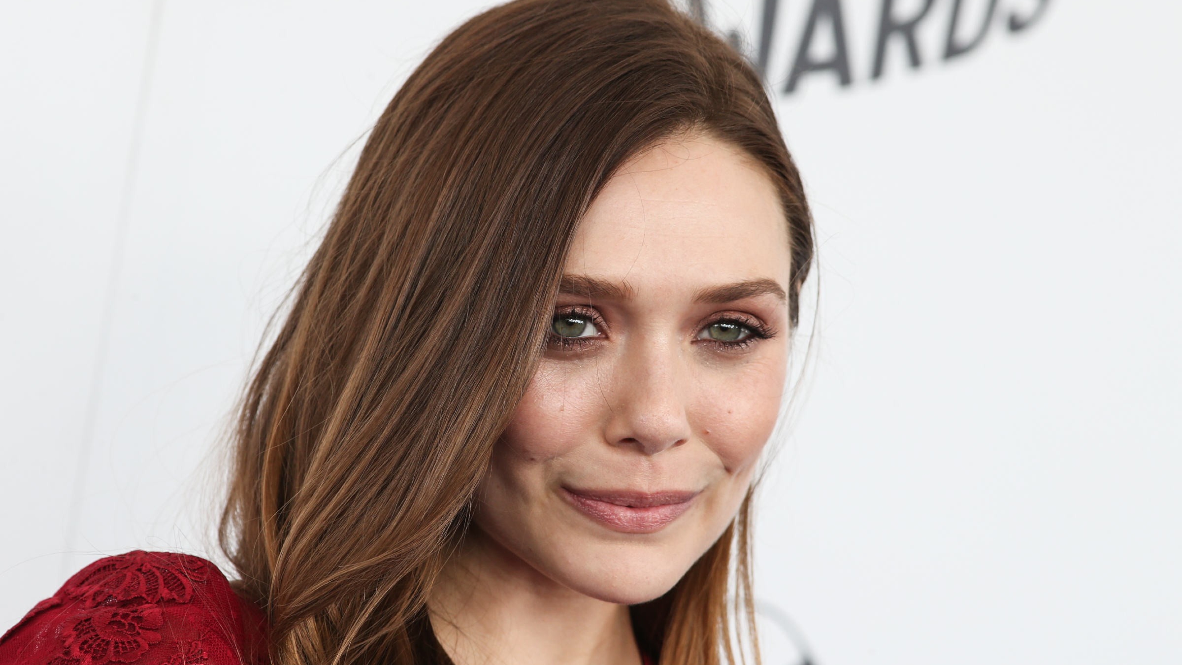 Elizabeth Olsen 2019 Portrait Wallpapers