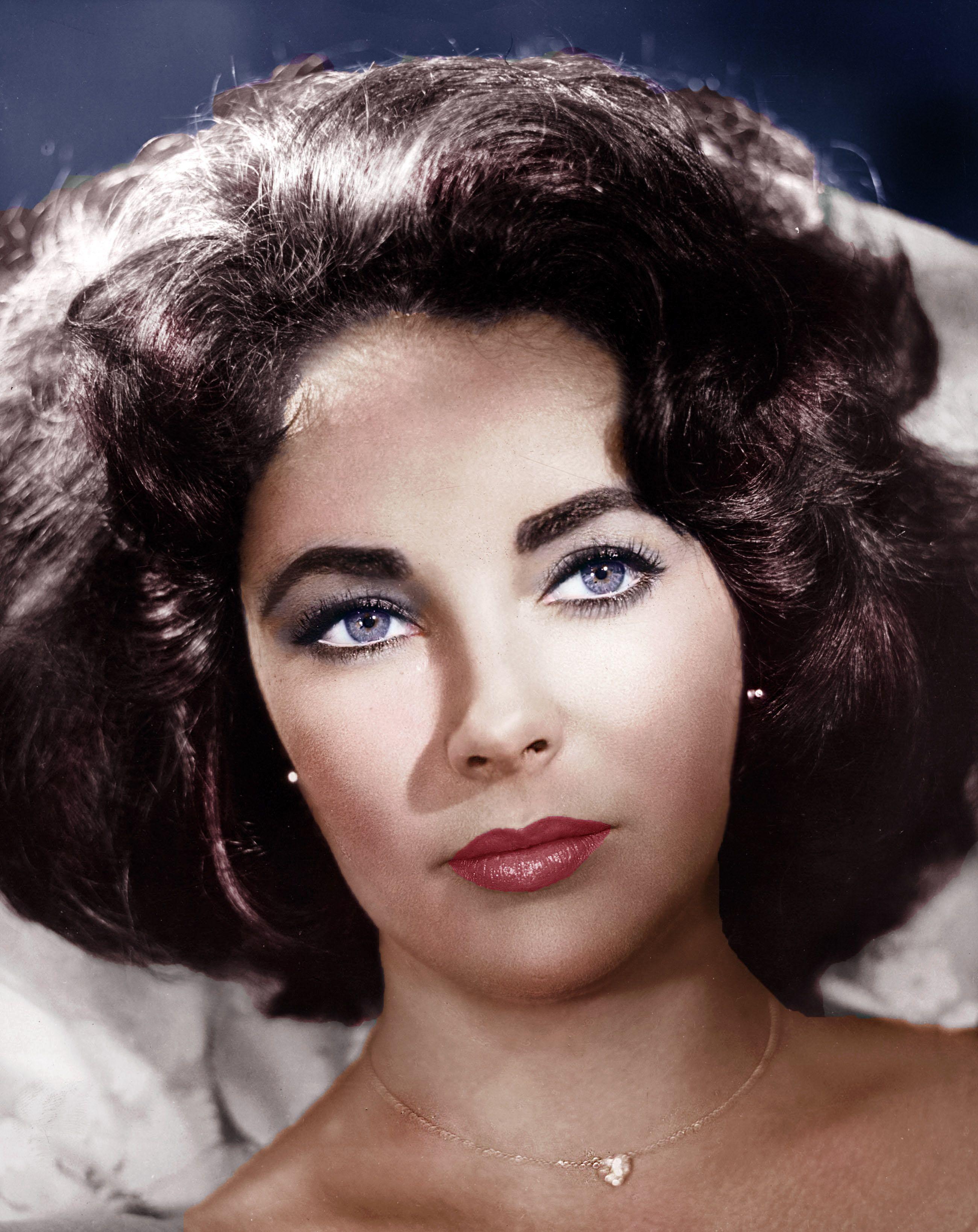 Elizabeth Taylor Wallpapers