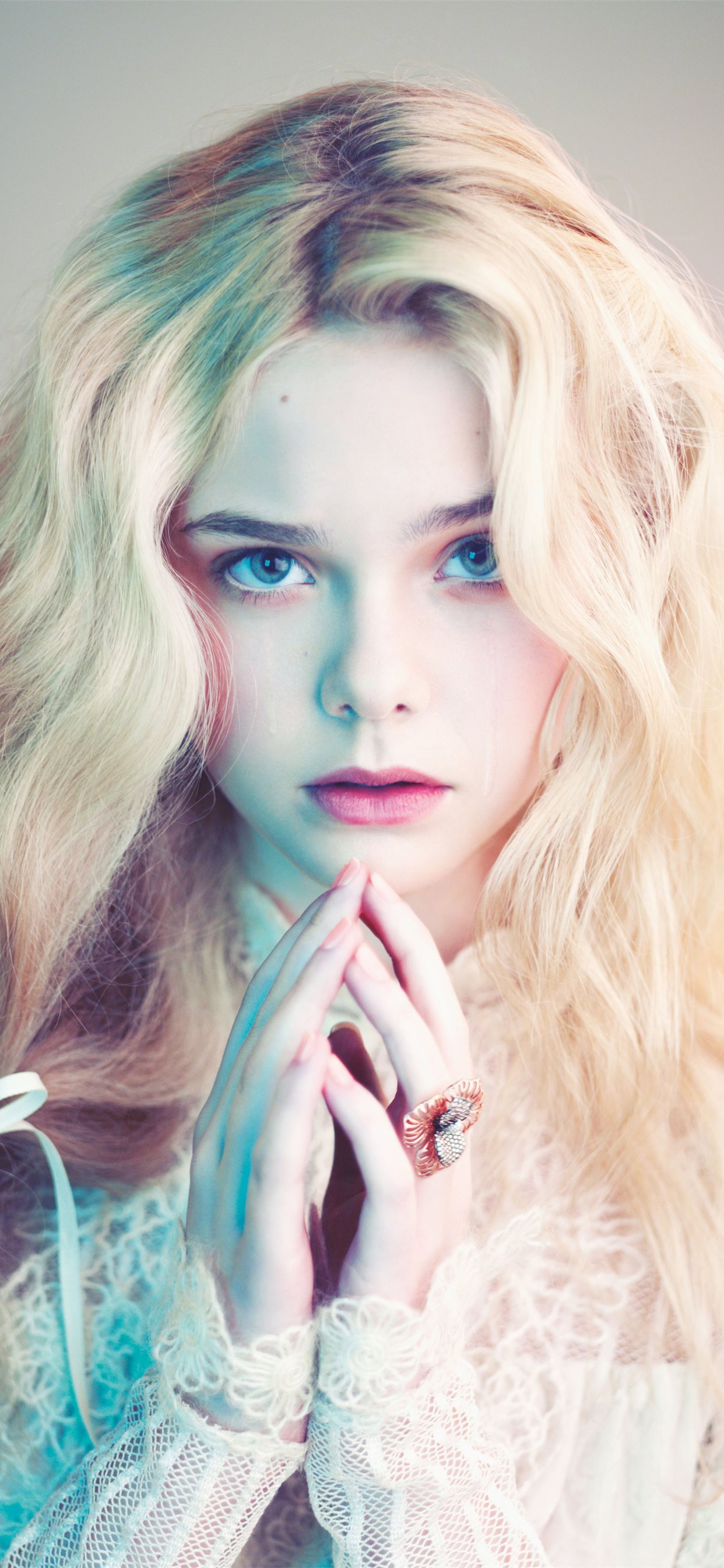 Elle Fanning Cute Photoshoot Wallpapers