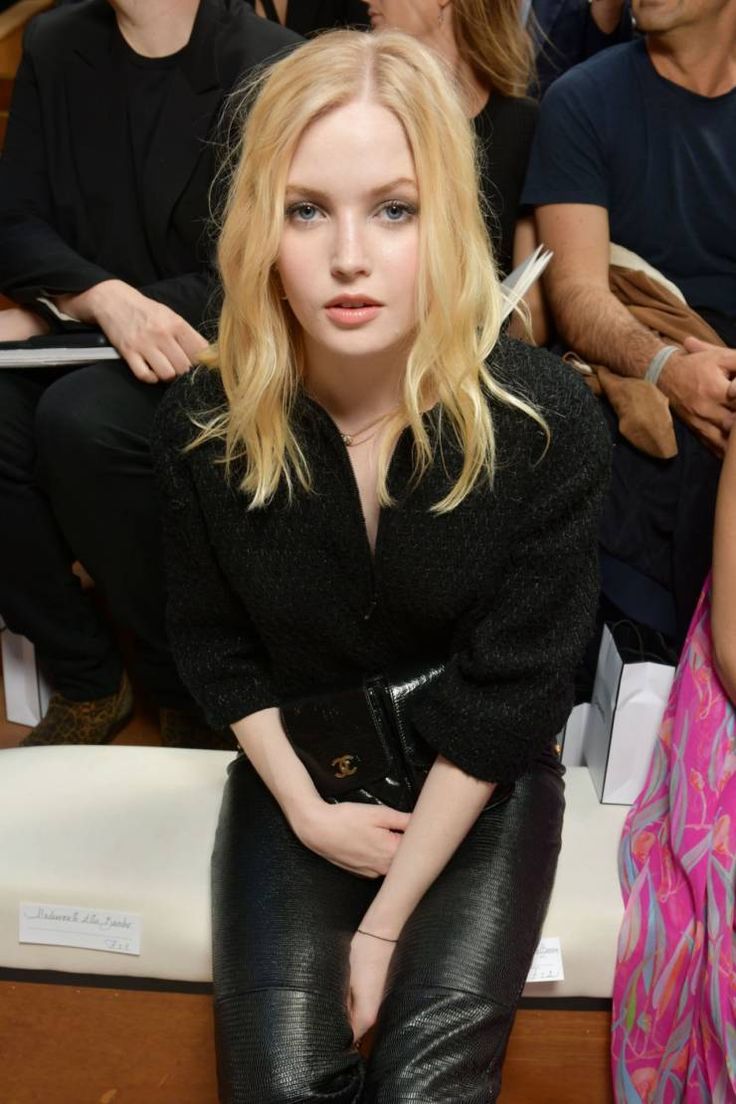 Ellie Bamber 2019 Wallpapers