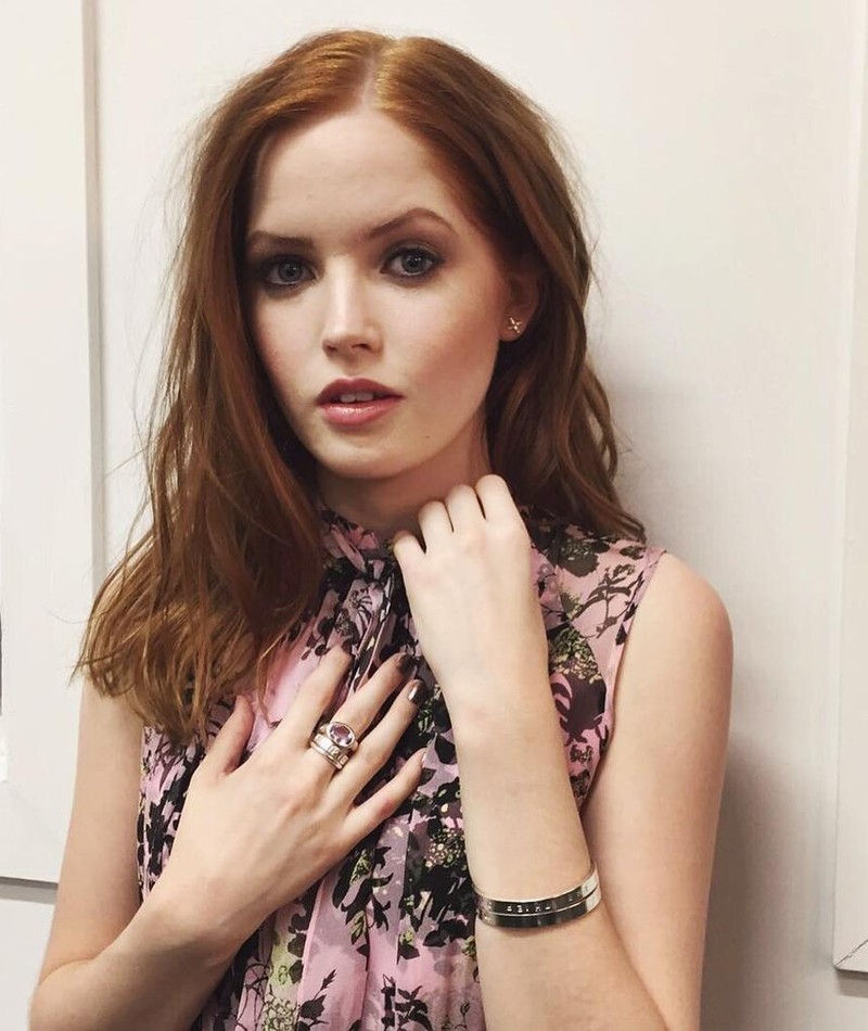 Ellie Bamber Actress 2020 Wallpapers