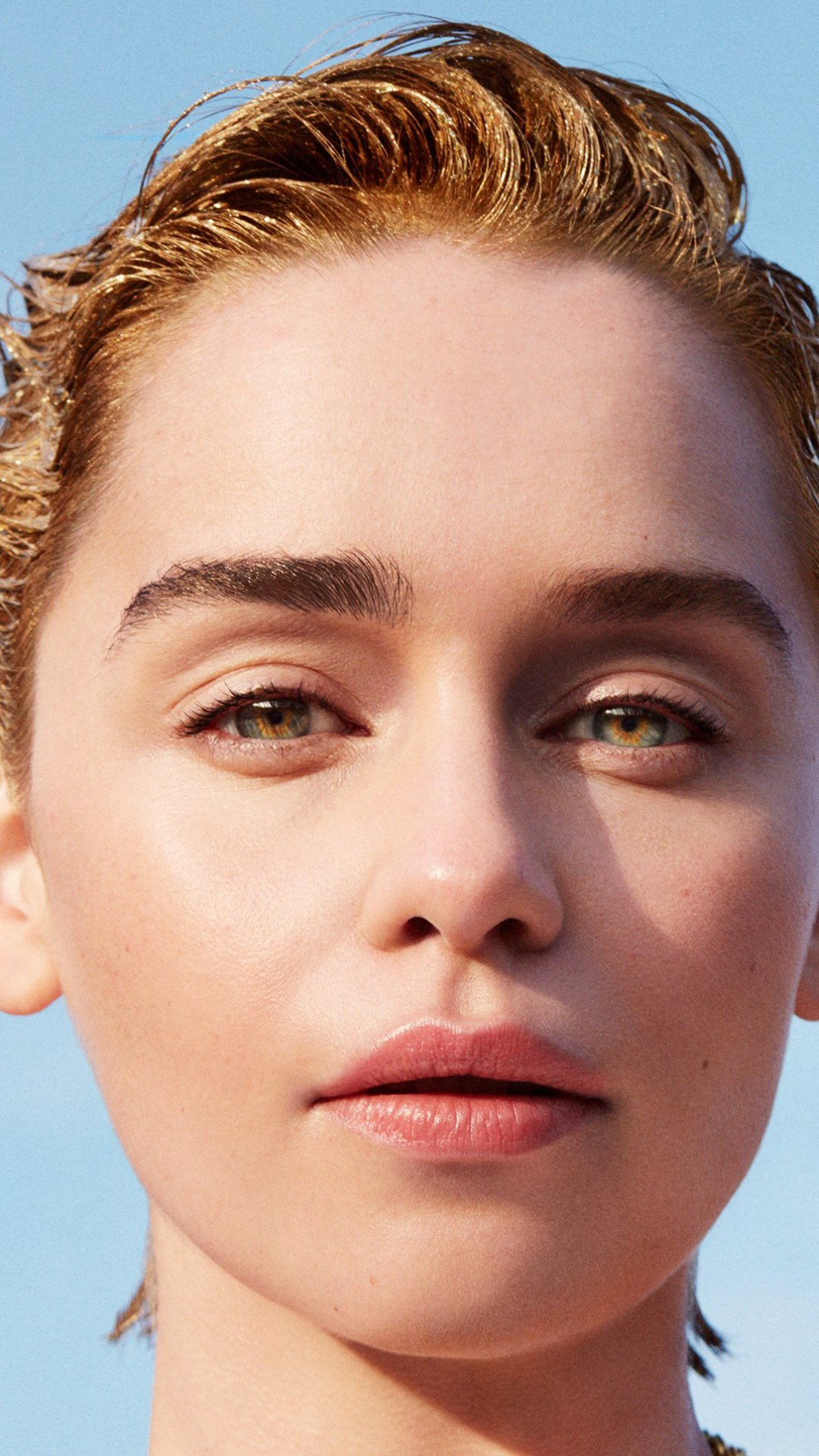 Emilia Clarke Beautiful Eyes Wallpapers