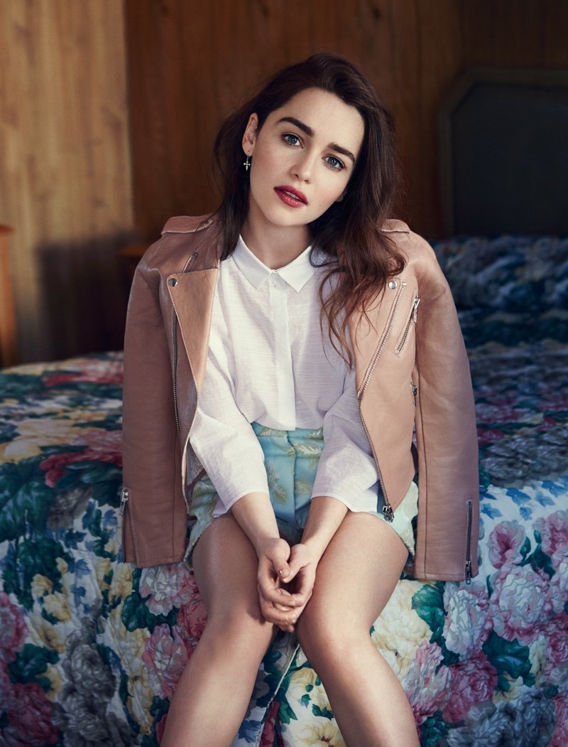 Emilia Clarke Glamour Wallpapers