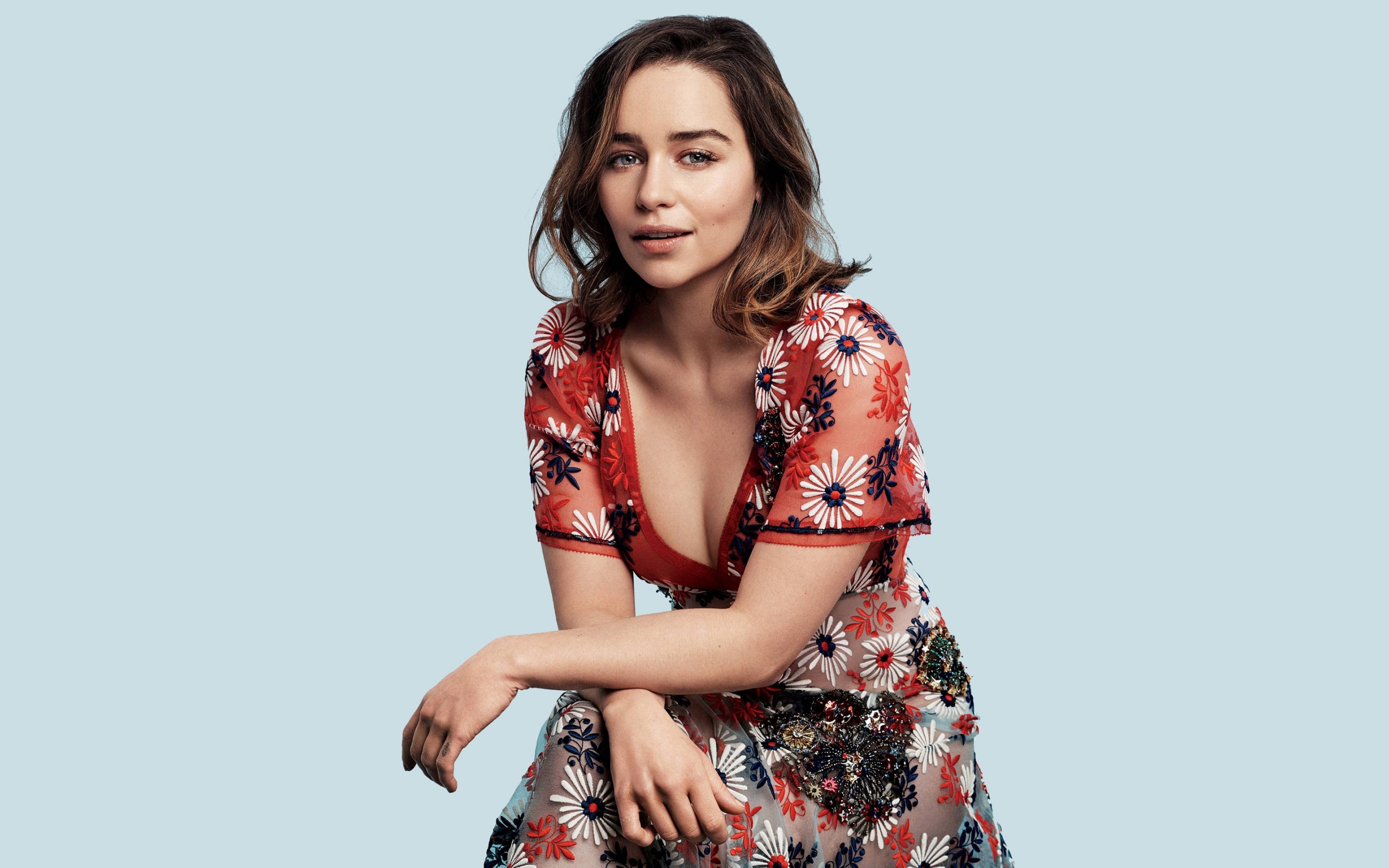 Emilia Clarke Latest Wallpapers