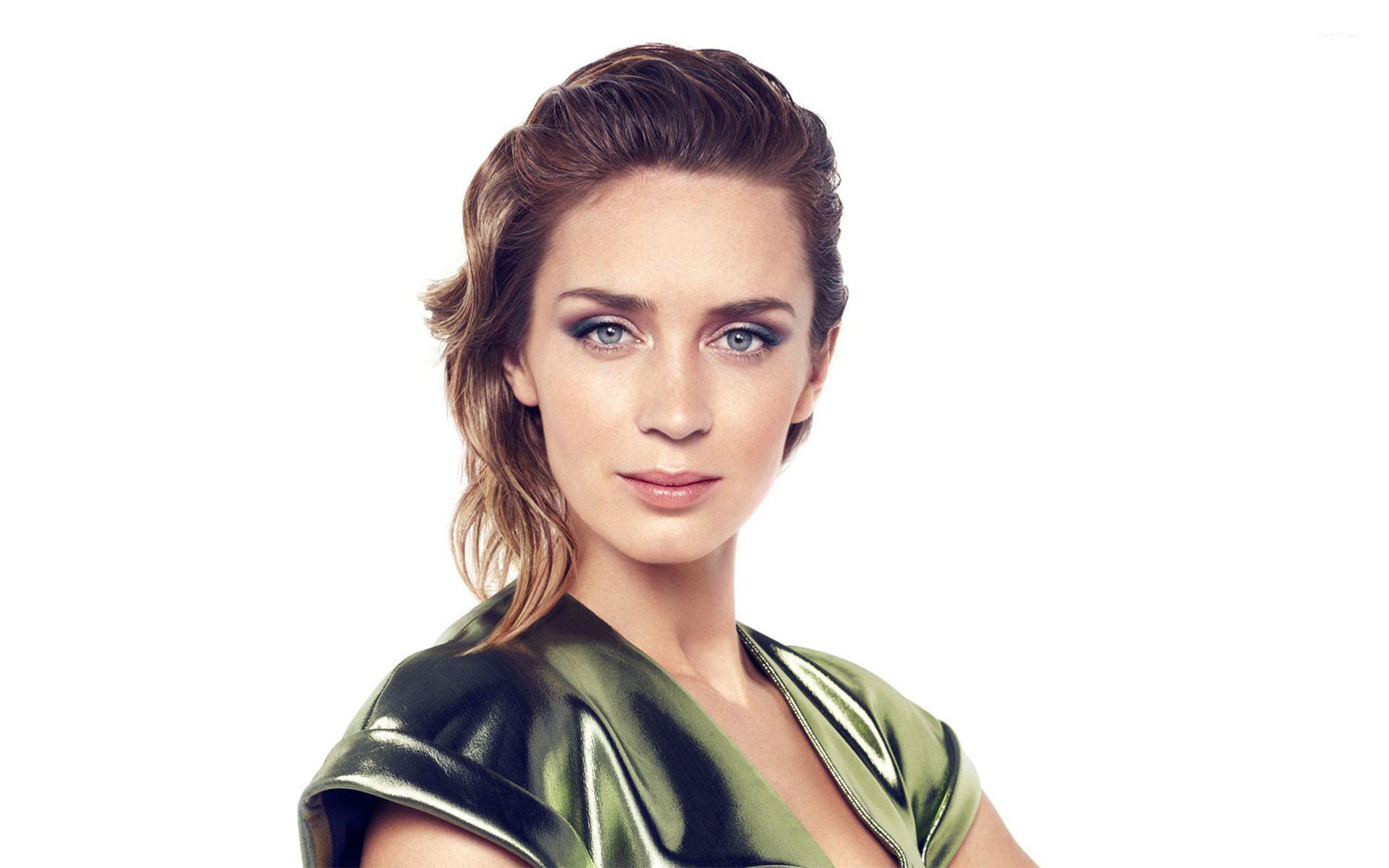 Emily Blunt New Wallpapers
