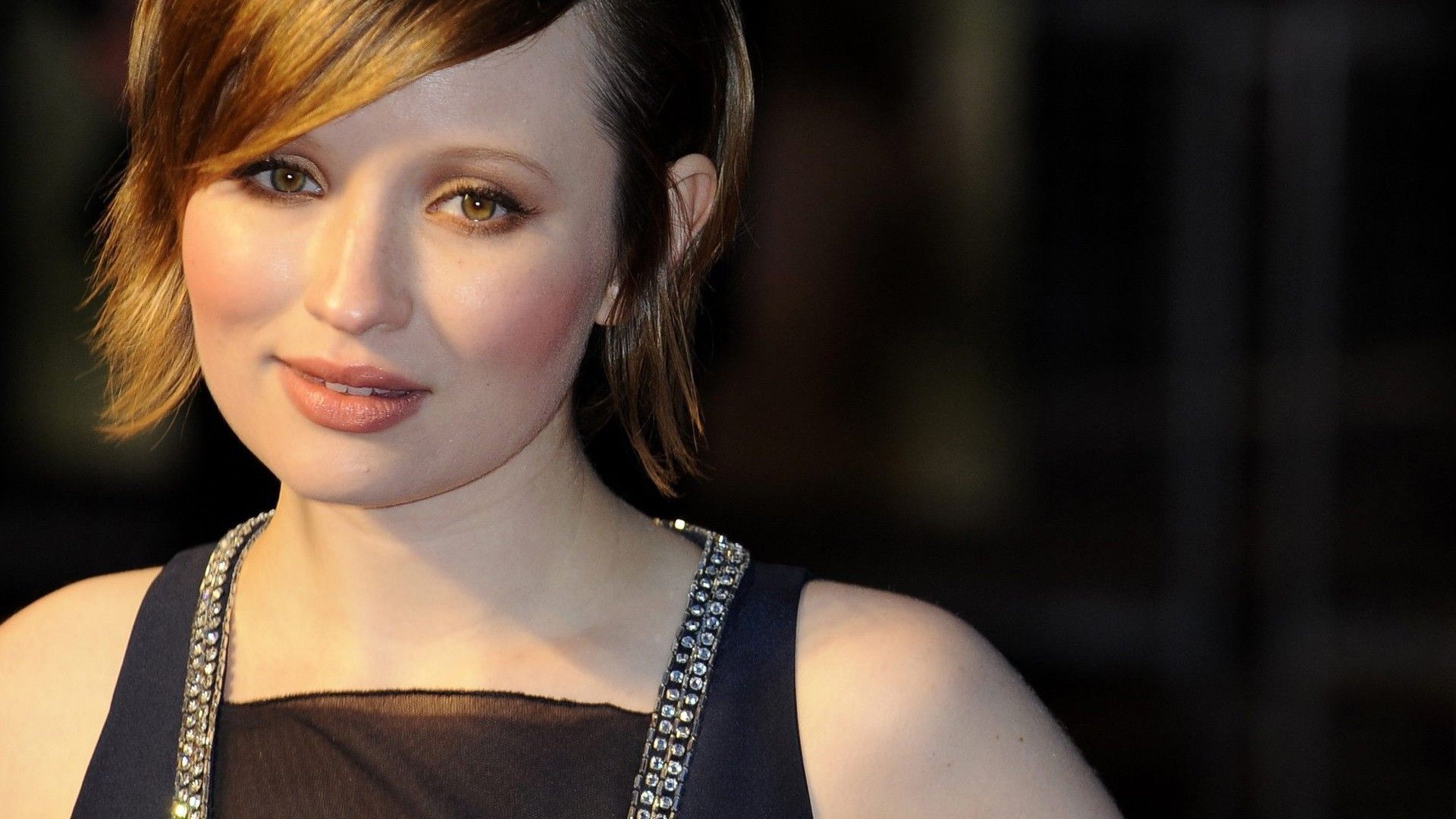 Emily Browning Wallpapers