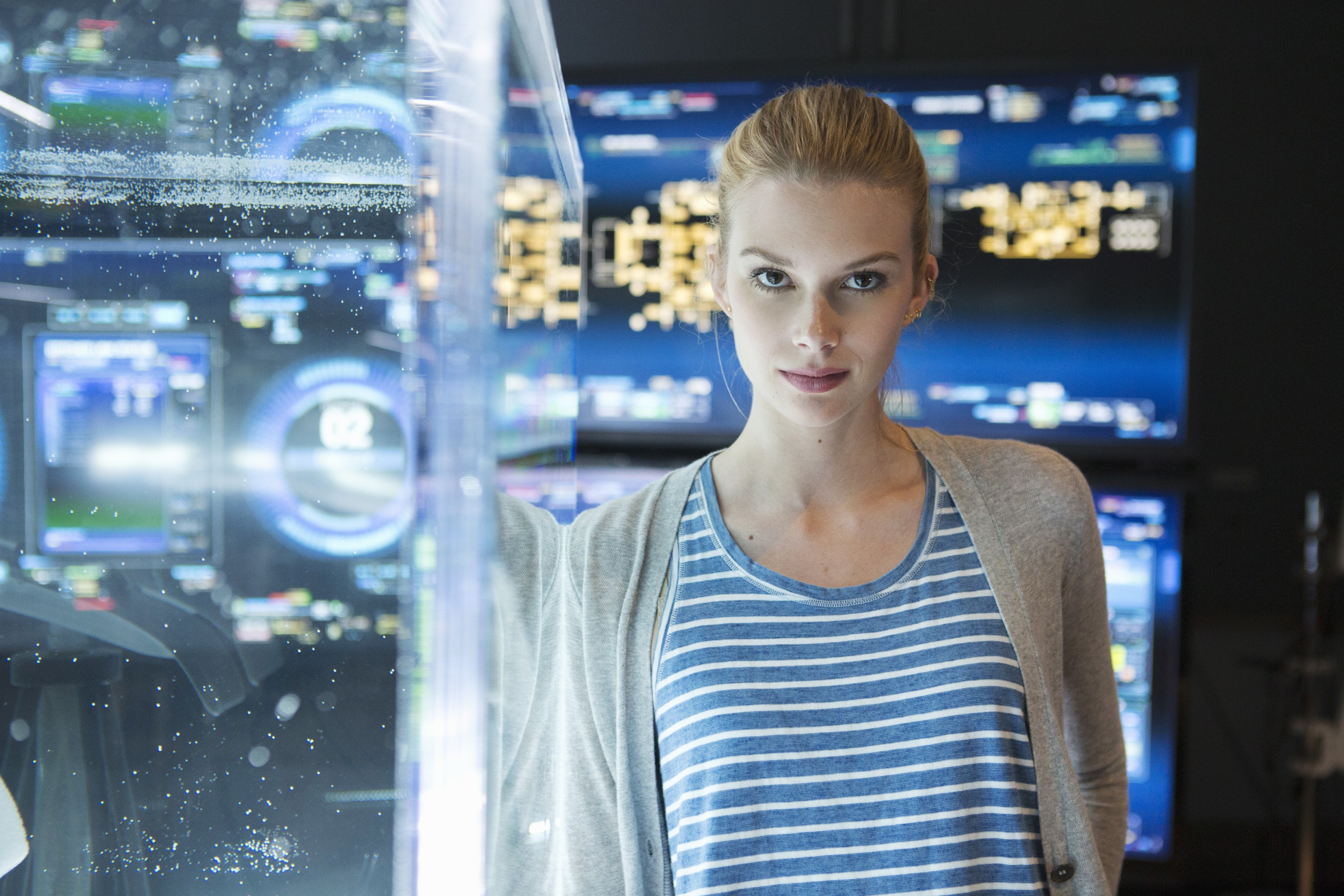 Emma Ishta Wallpapers