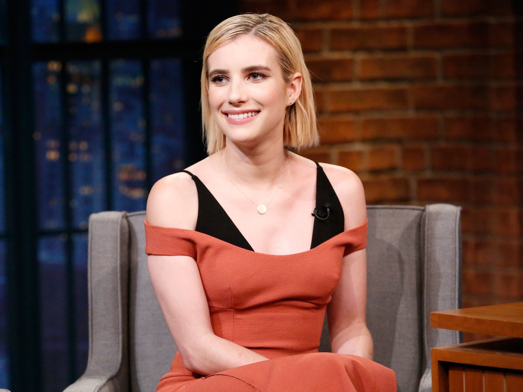 Emma Roberts In White Dress Critics Choice Awards 2018 Wallpapers
