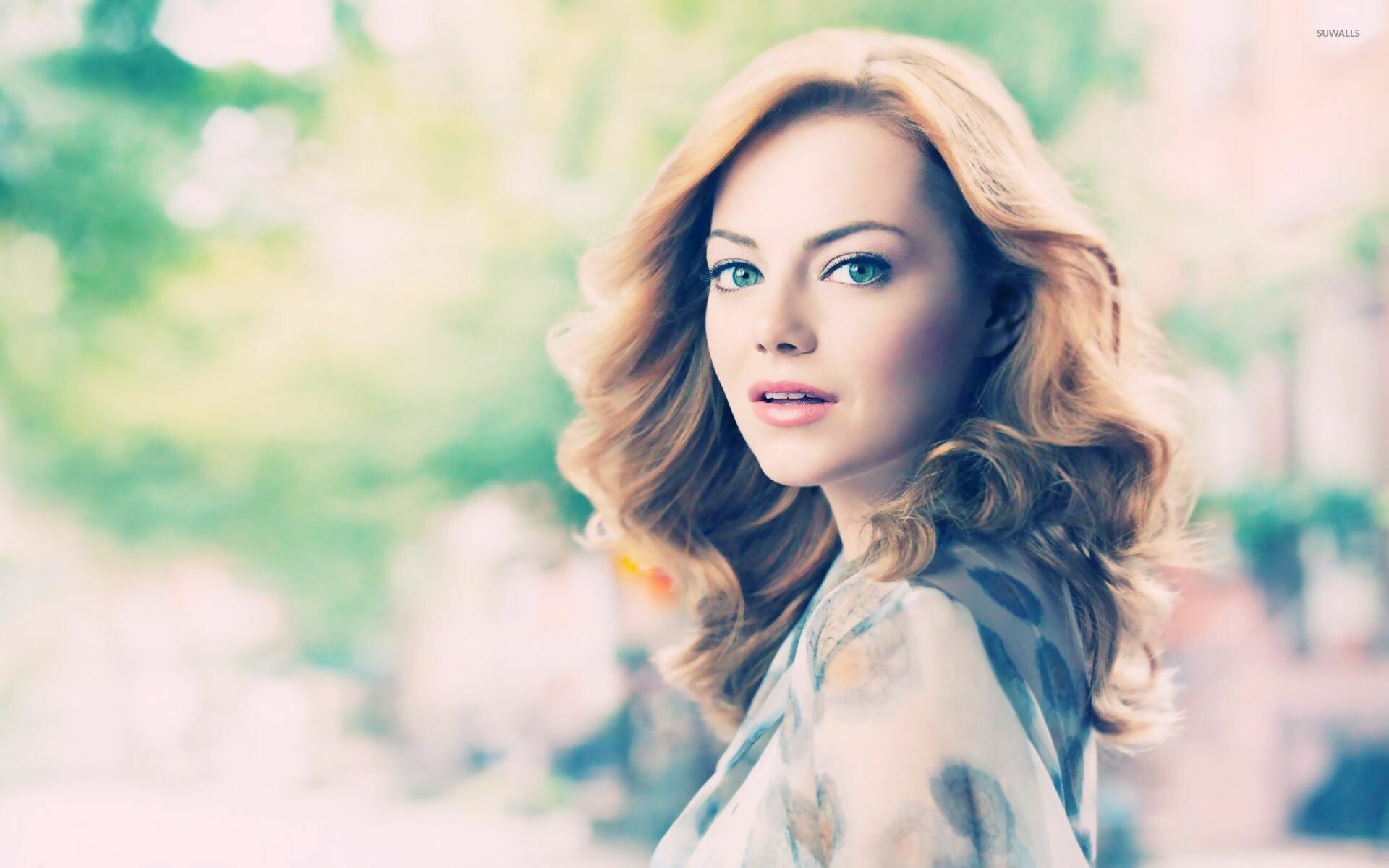 Emma Stone Wallpapers