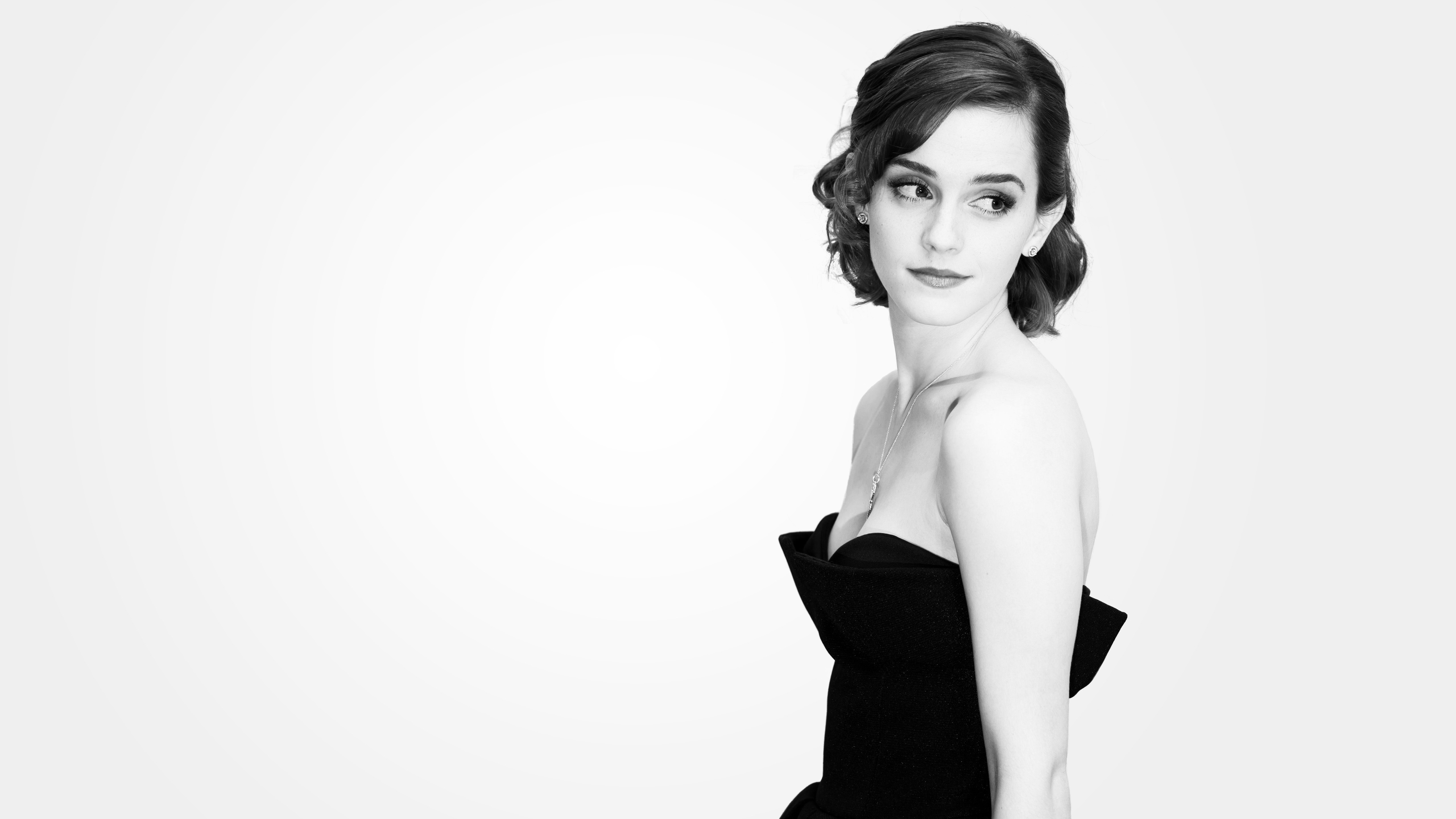 Emma Watson In 2017 Wallpapers