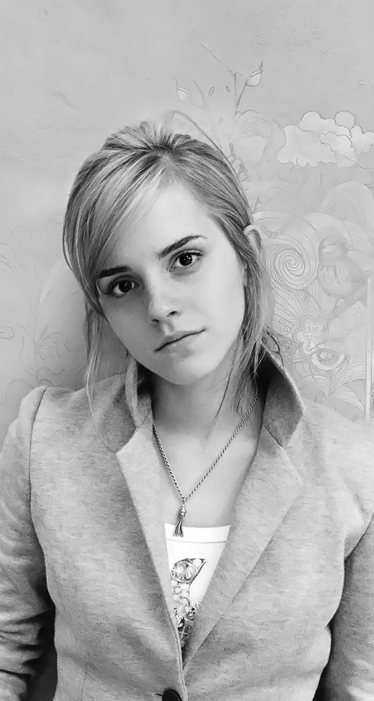 Emma Watson Monochrome Wallpapers