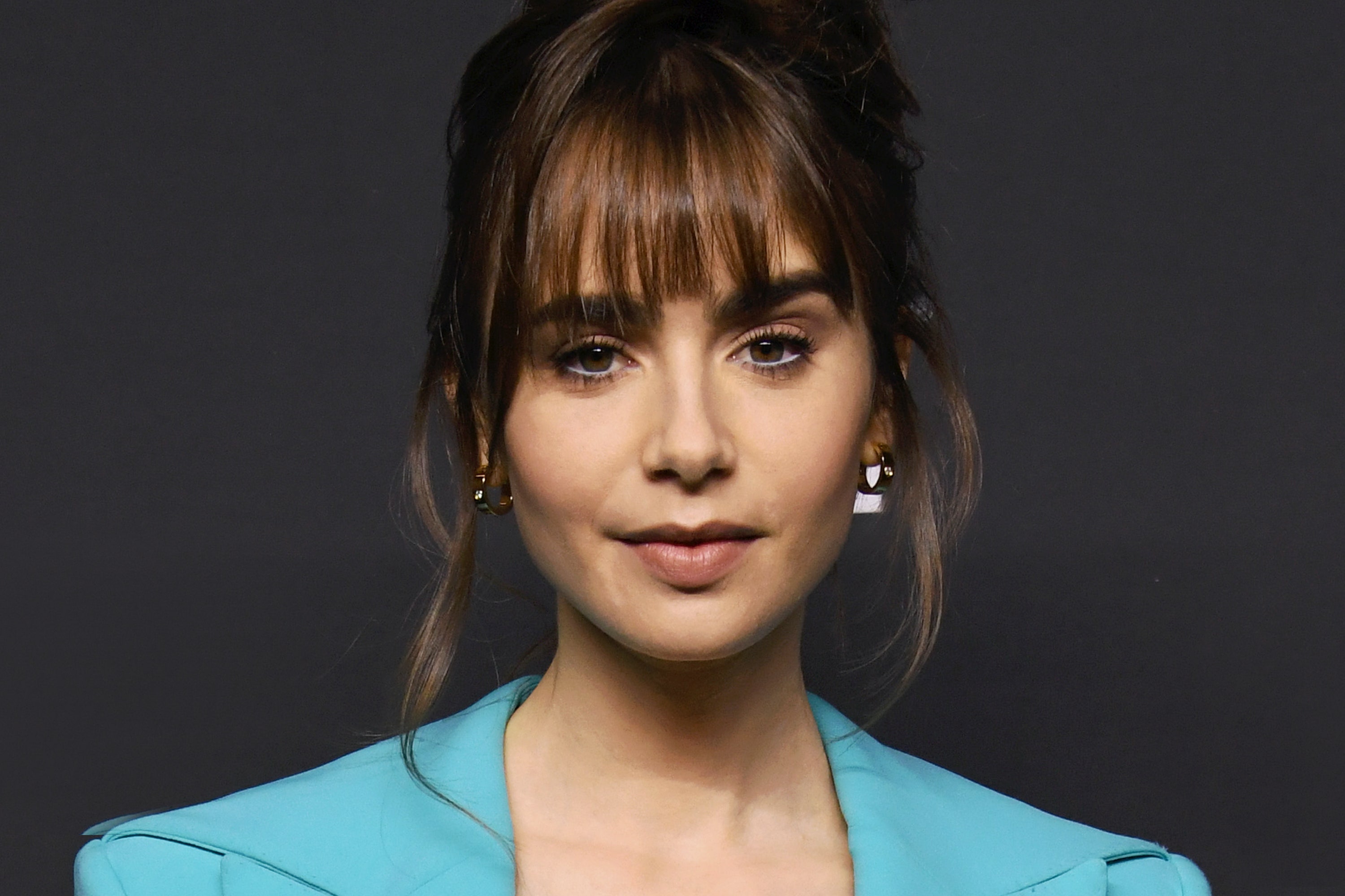 English Actress Lily Collins Wallpapers